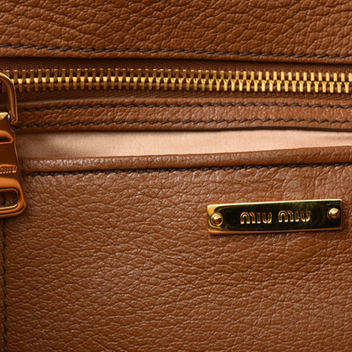 Miu Miu Brown Leather Handbag Shoulder Bag (Pre-Owned)