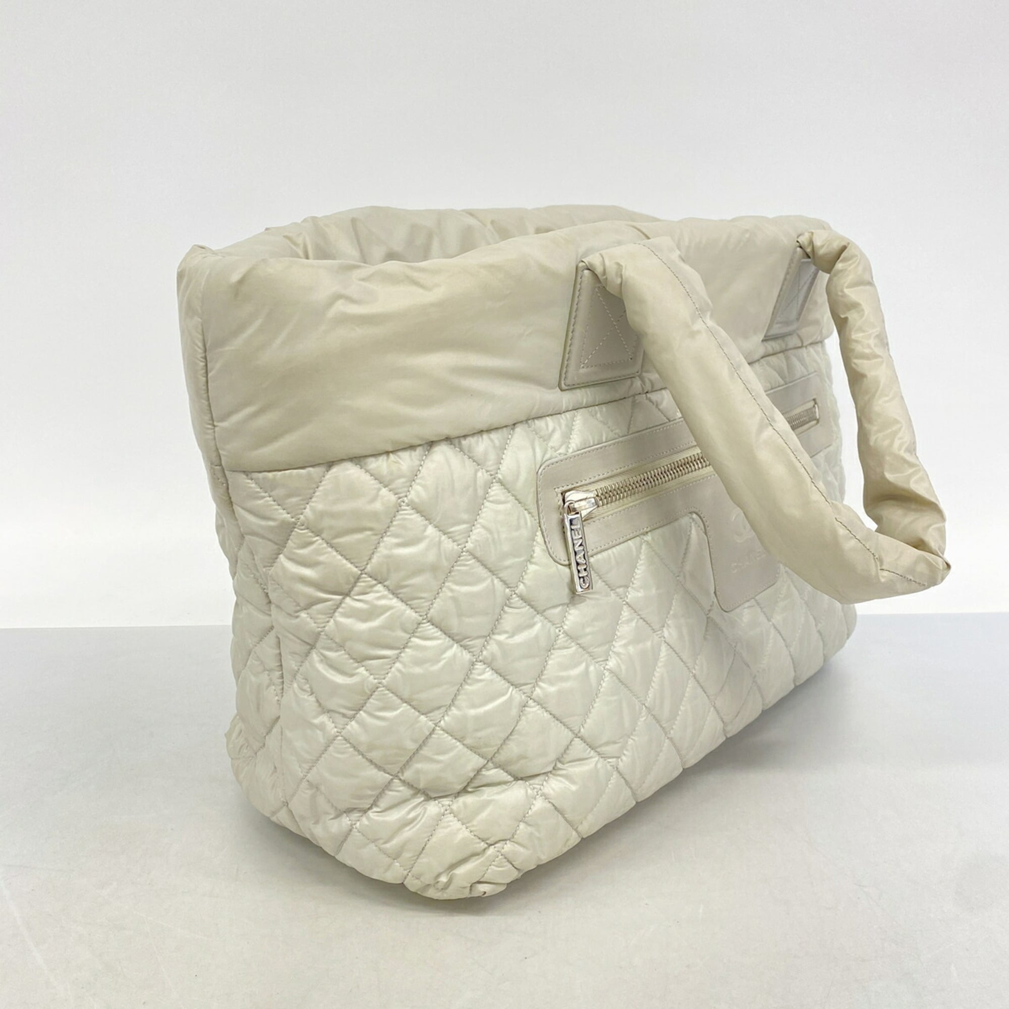 Chanel Gray Nylon Tote Bag (Pre-Owned)