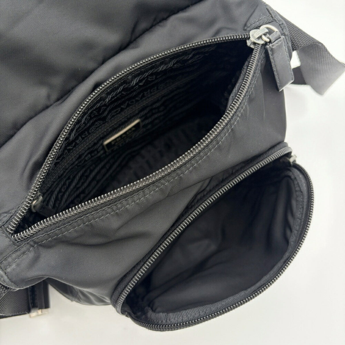 Prada Black Nylon Leather Shoulder Bag (Pre-Owned)
