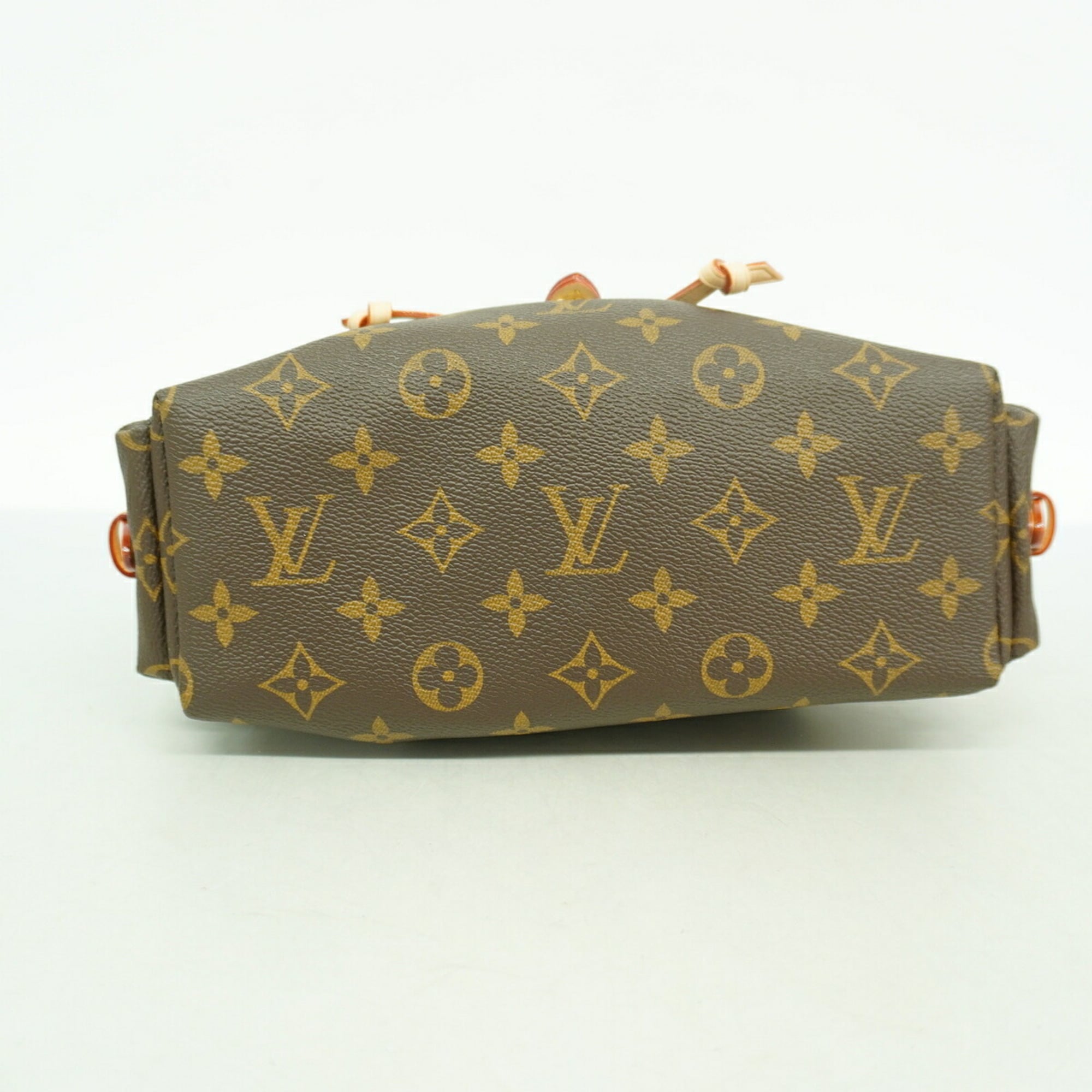Louis Vuitton Brown Shoulder Bag (Pre-Owned)