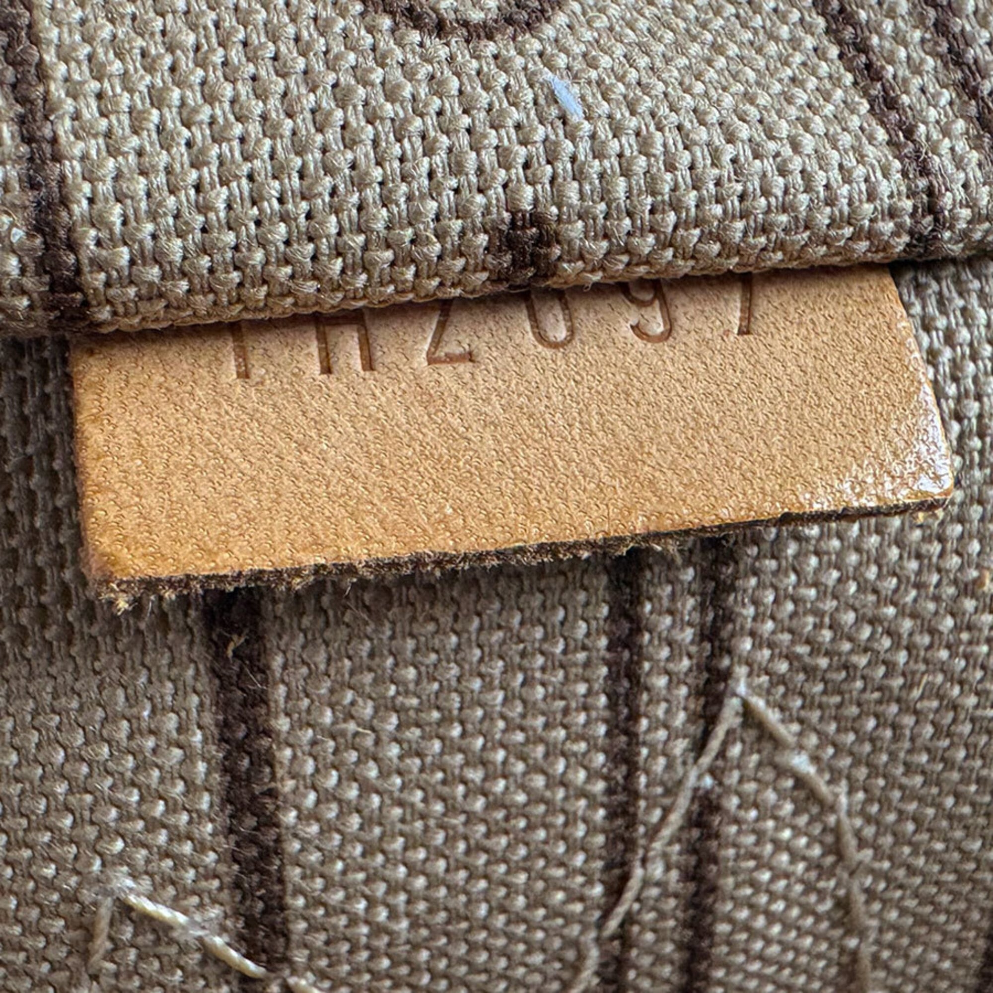 Louis Vuitton Brown Monogram Monogram Tote Bag (Pre-Owned)