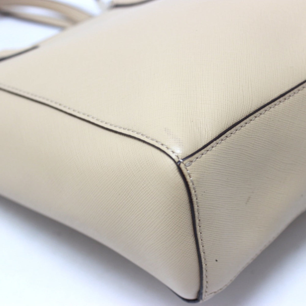 Coach Madison Beige Leather Handbag Shoulder Bag (Pre-Owned)