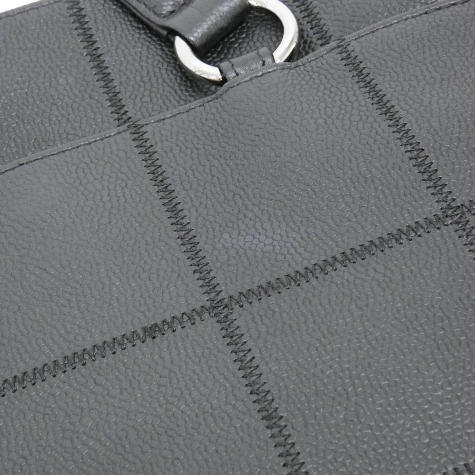 Chanel Black Grained Calfskin Handbag (Pre-Owned)