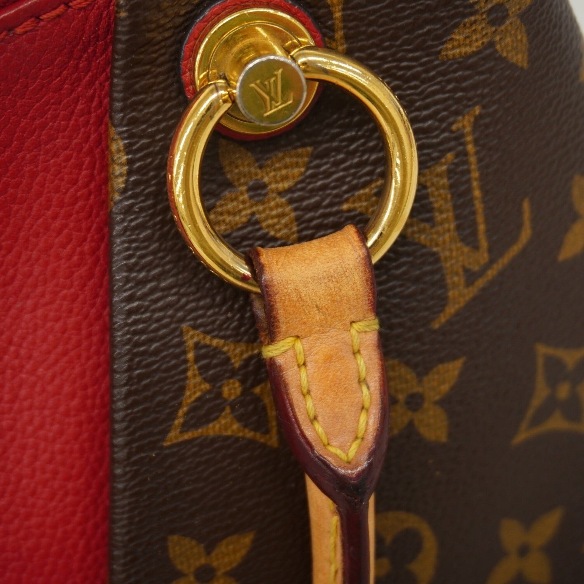 Louis Vuitton Cerise Handbag (Pre-Owned)