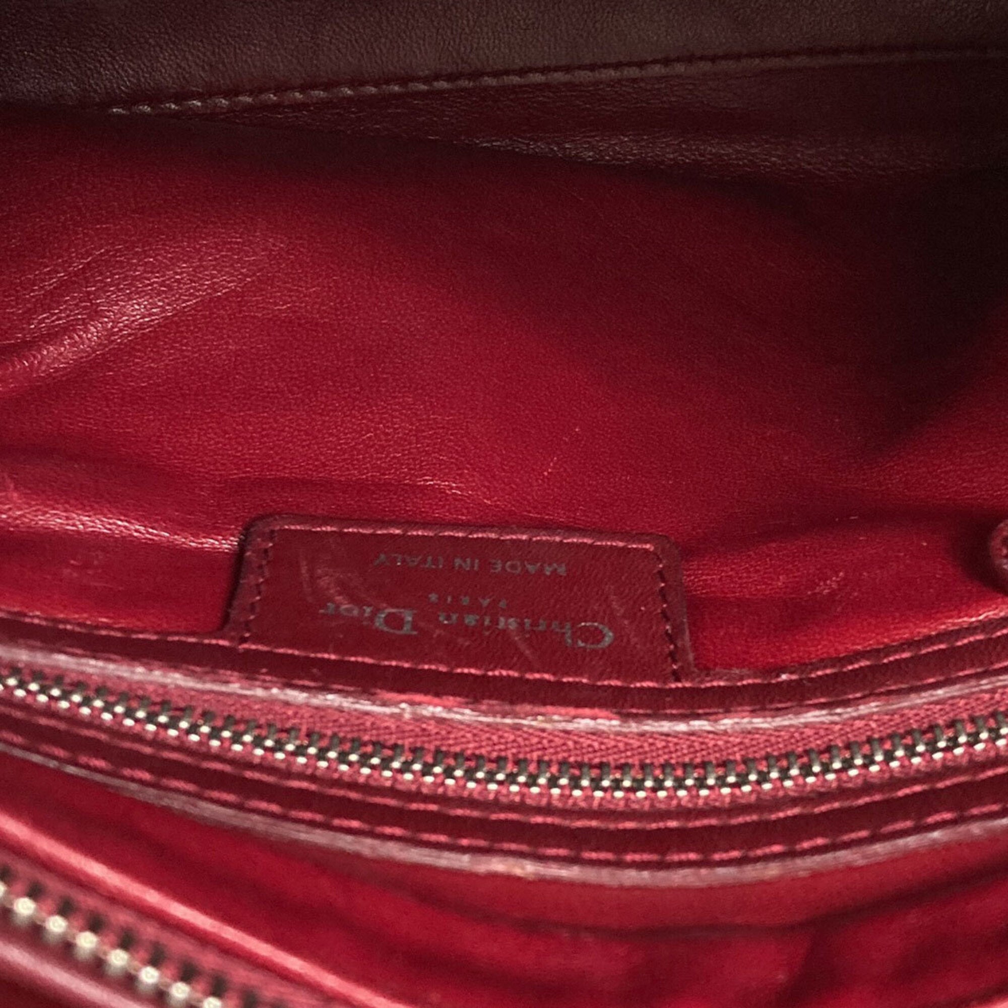 Christian Dior Lady Dior Red Color Leather Handbag (Pre-Owned)
