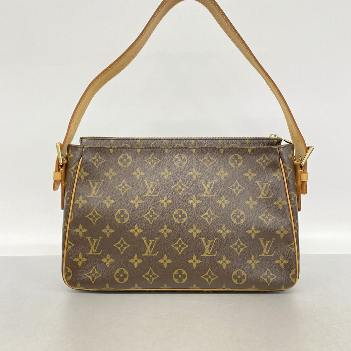 Louis Vuitton Brown Shoulder Bag (Pre-Owned)