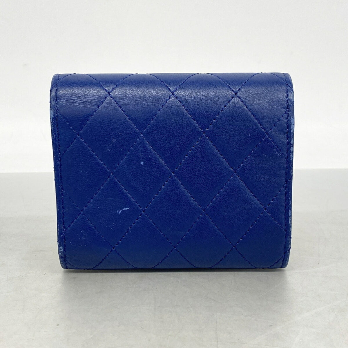 Chanel Blue Leather Wallet (Tri-Fold) (Pre-Owned)