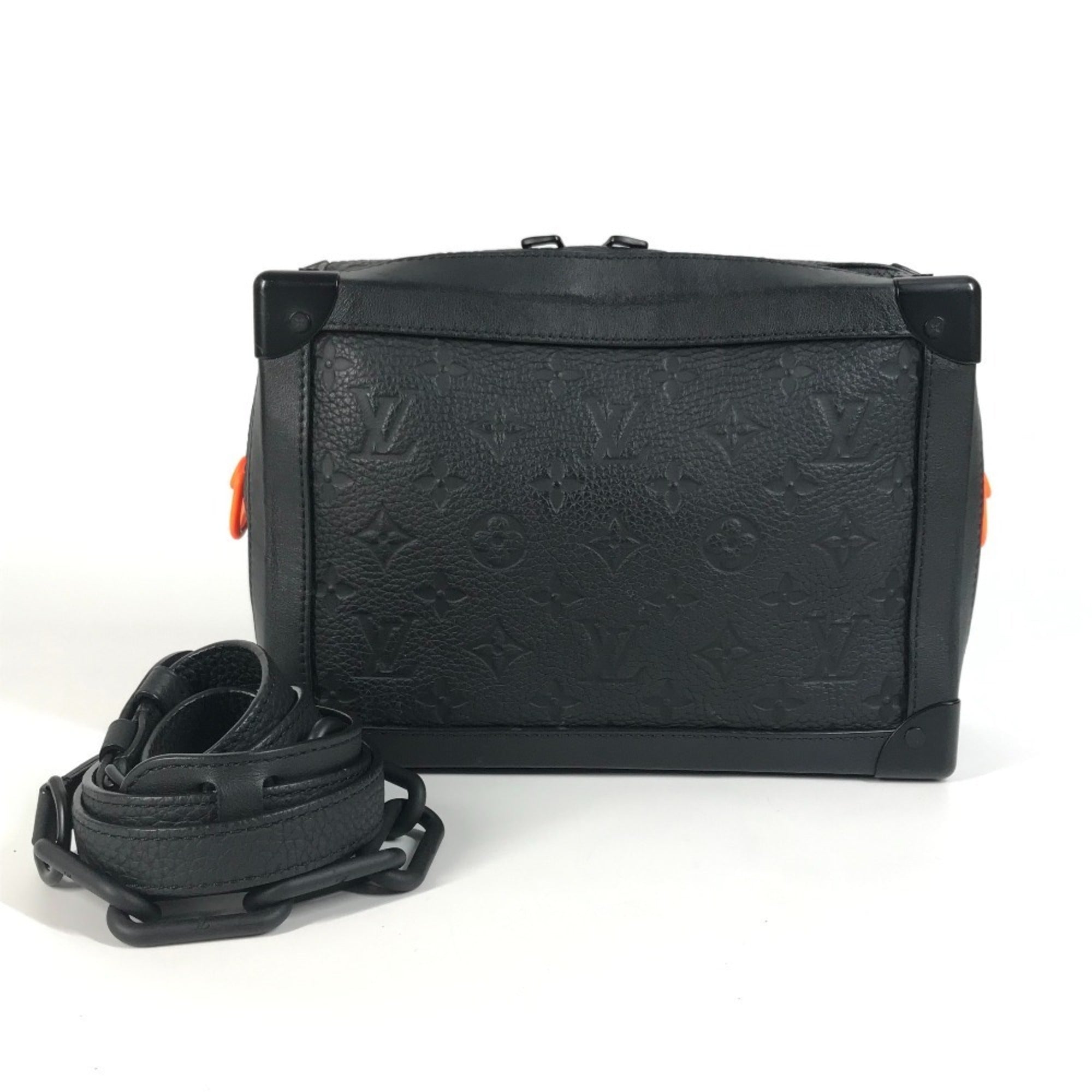 Louis Vuitton Black Noir Leather Clutch Bag Shoulder Bag (Pre-Owned)