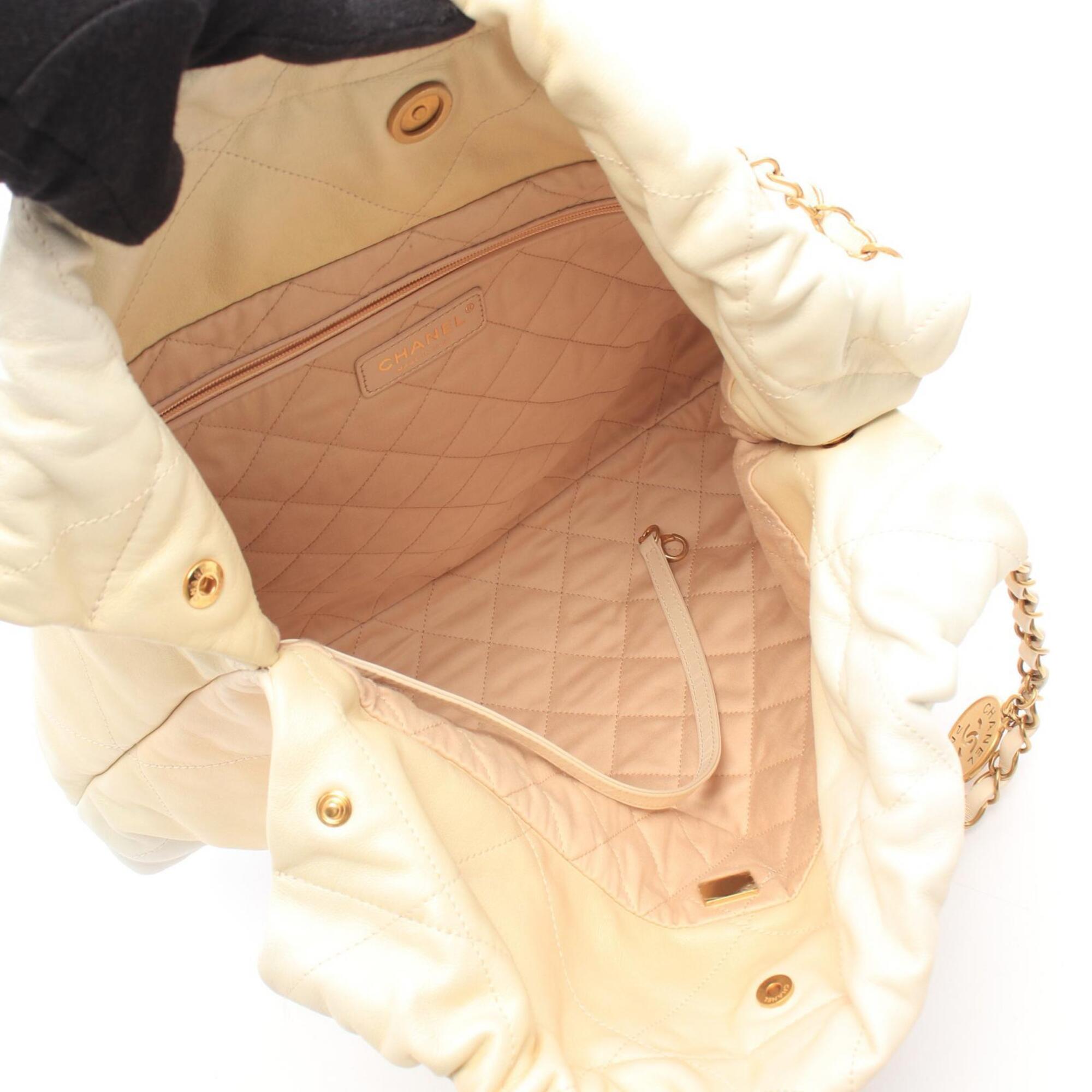 Chanel Ivory White Leather Handbag Shoulder Bag (Pre-Owned)