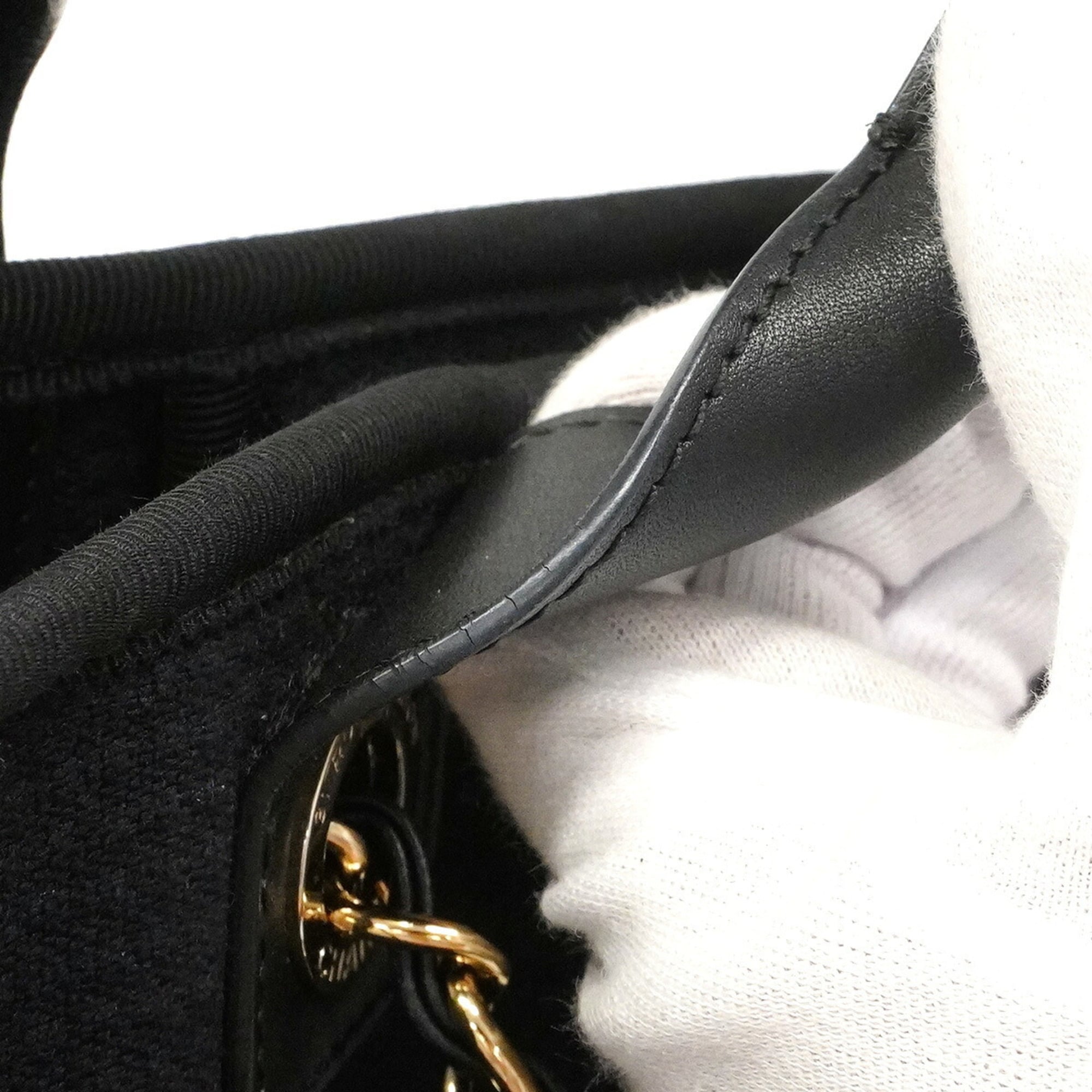 Chanel Black Canvas Tote Bag (Pre-Owned)