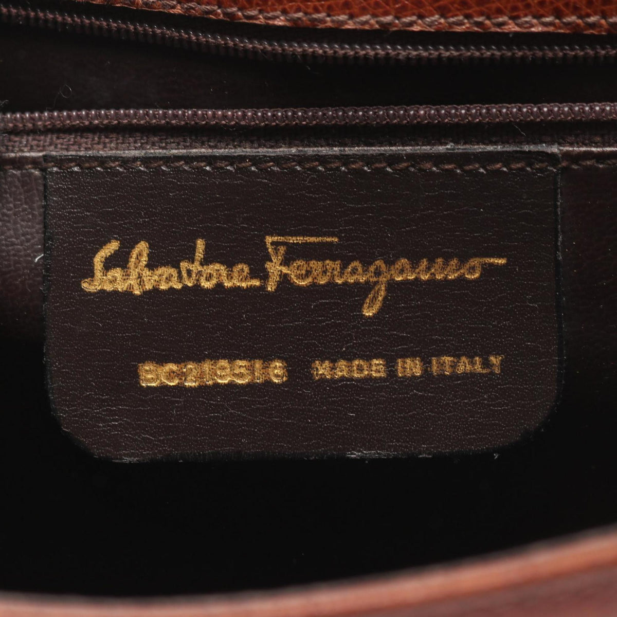 Salvatore Ferragamo Brown Leather Shoulder Bag (Pre-Owned)
