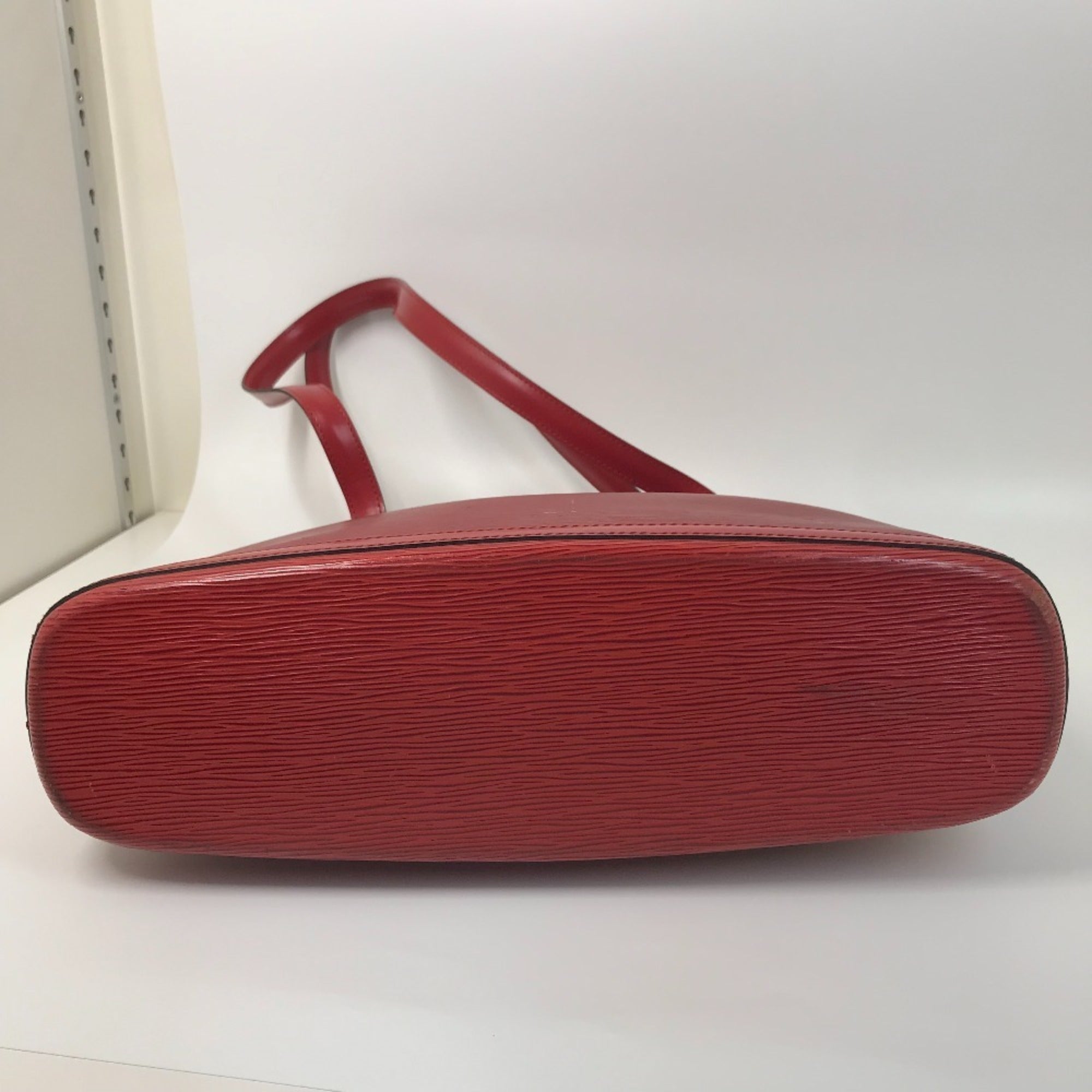 Louis Vuitton Castilian Red Red Color Epi Leather Shoulder Bag (Pre-Owned)