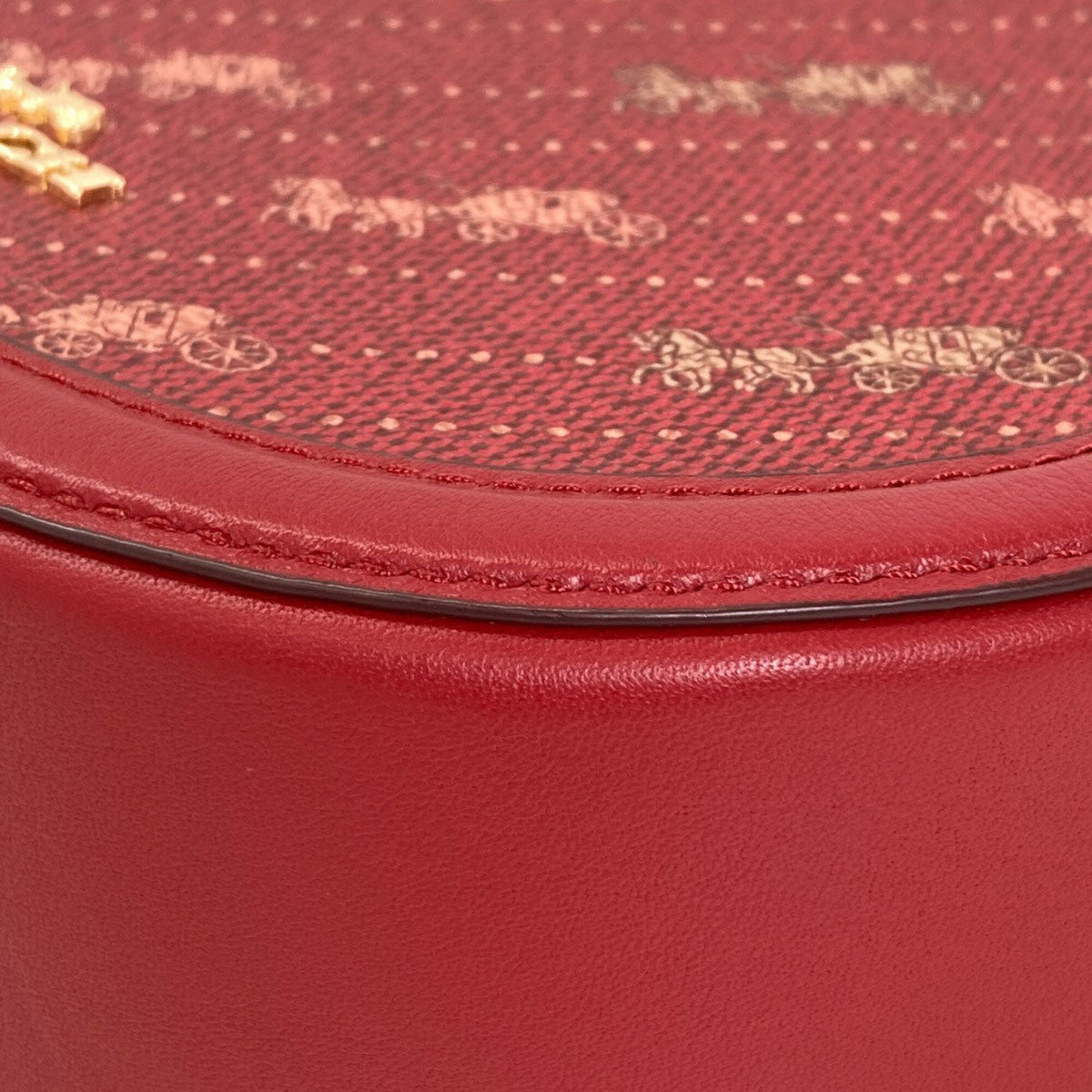 Coach Red Color Pvc Leather Shoulder Bag (Pre-Owned)