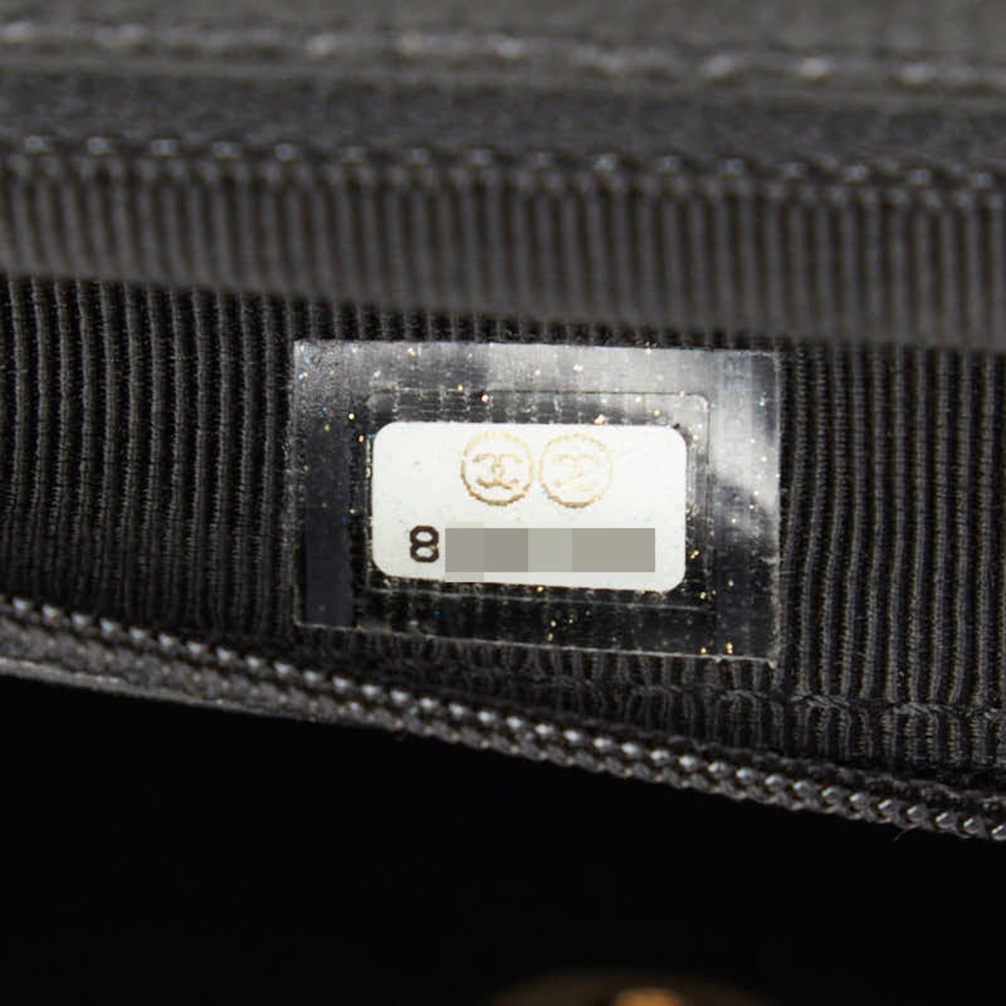Chanel Black Grained Calfskin Handbag (Pre-Owned)