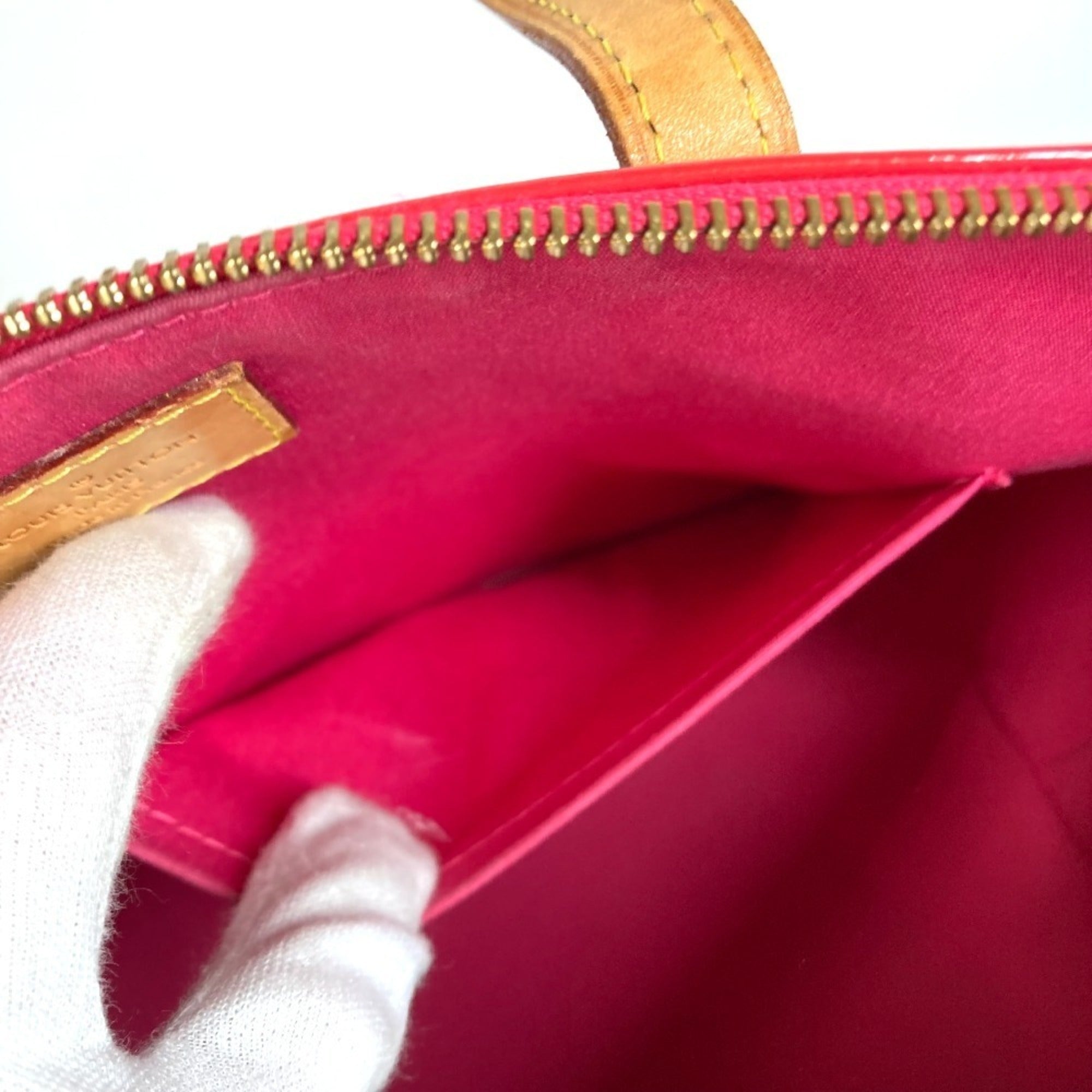 Louis Vuitton Pink Rose Pop Monogram Vernis Handbag Tote Bag (Pre-Owned)