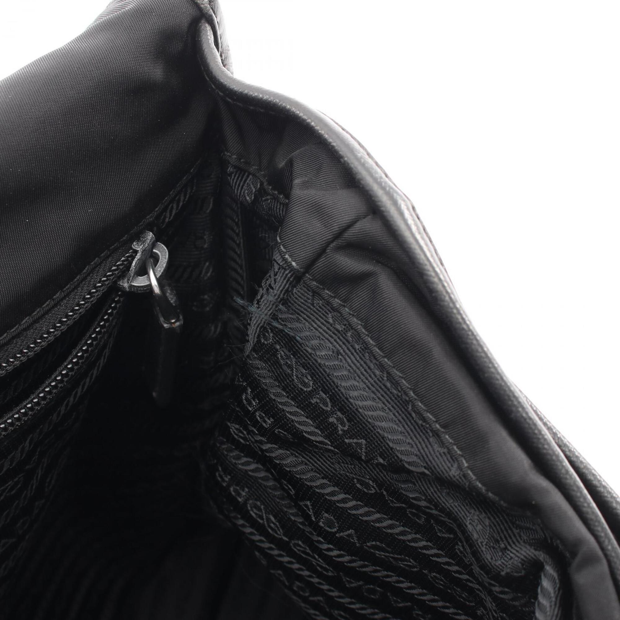 Prada Black Nylon Saffiano Triangle Handbag Messenger Bag Shoulder Bag (Pre-Owned)
