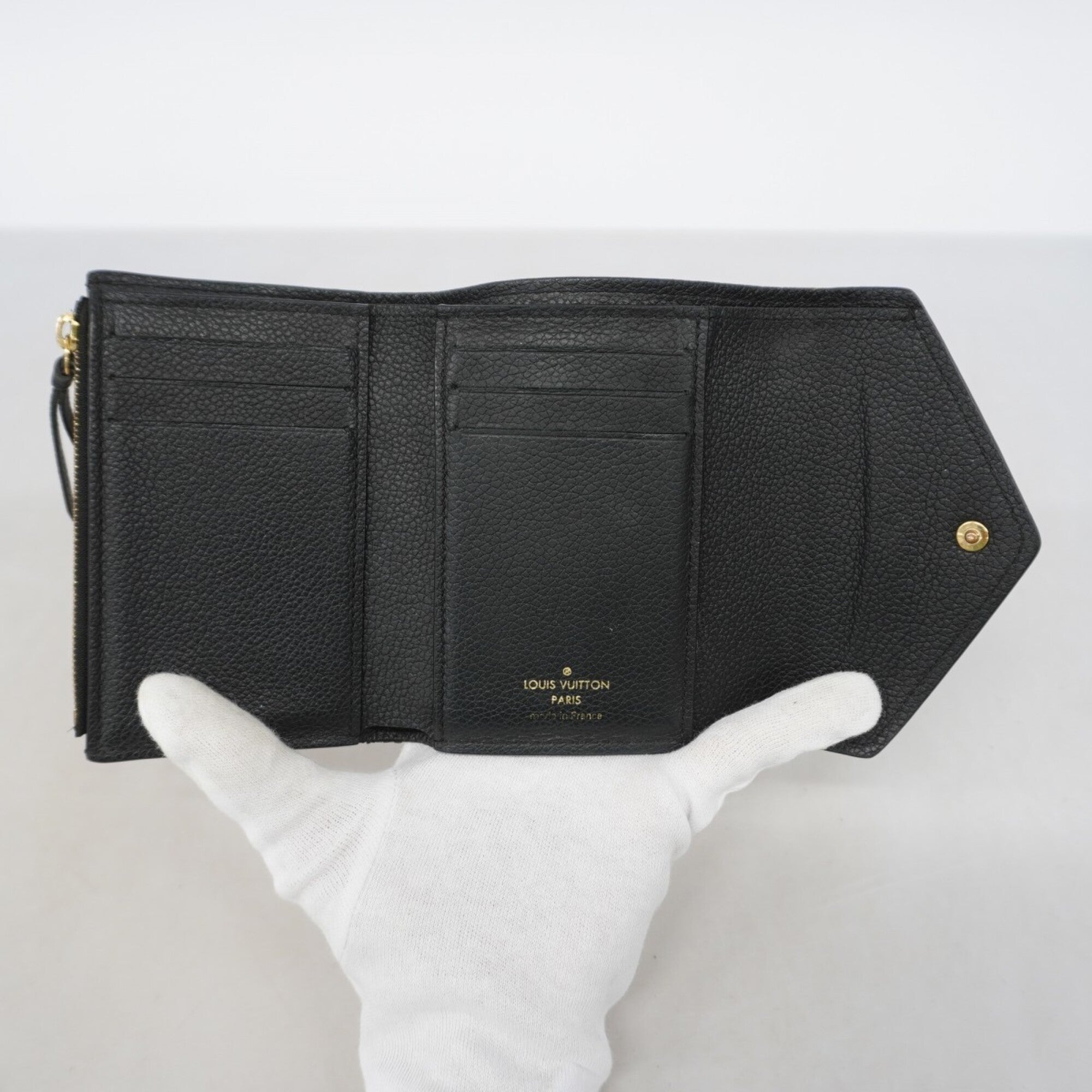 Louis Vuitton Beige Black Wallet (Tri-Fold) (Pre-Owned)