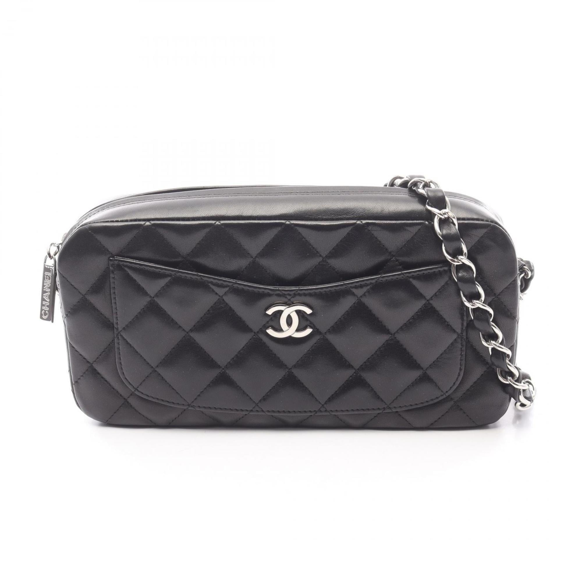 Chanel Black Leather Handbag Shoulder Bag (Pre-Owned)
