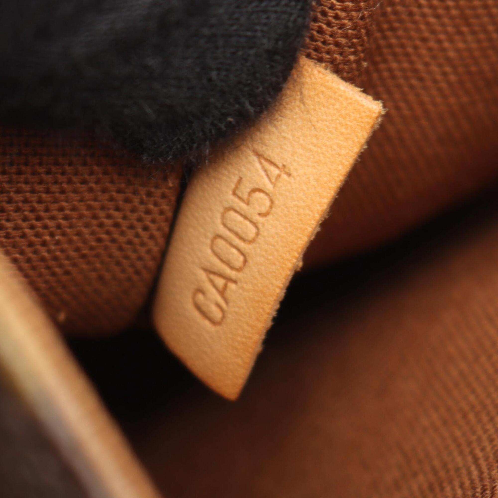 Louis Vuitton Brown Monogram Coated Canvas Leather Fanny Pack Sling Bag (Pre-Owned)