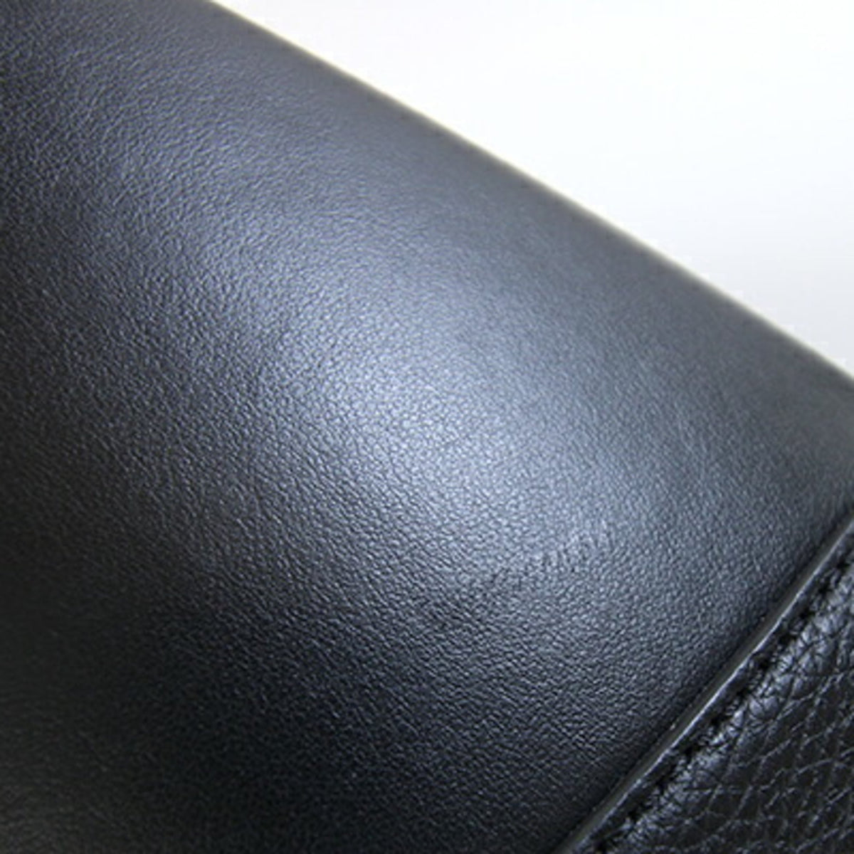 Christian Louboutin Black Leather Handbag (Pre-Owned)