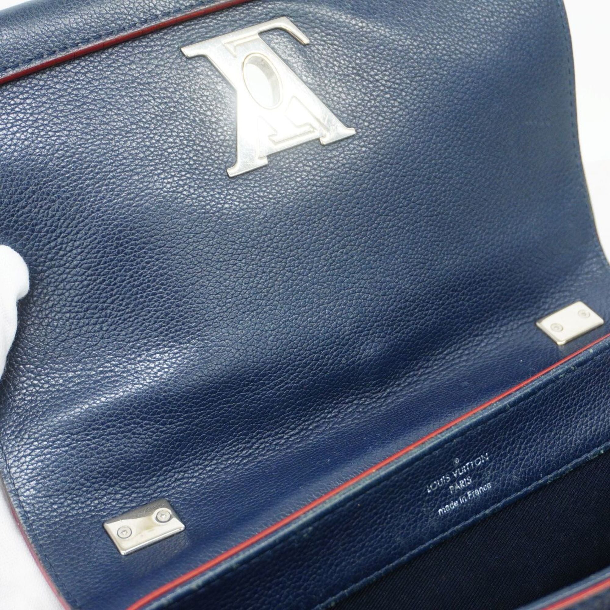 Louis Vuitton Marine Rouge Handbag (Pre-Owned)