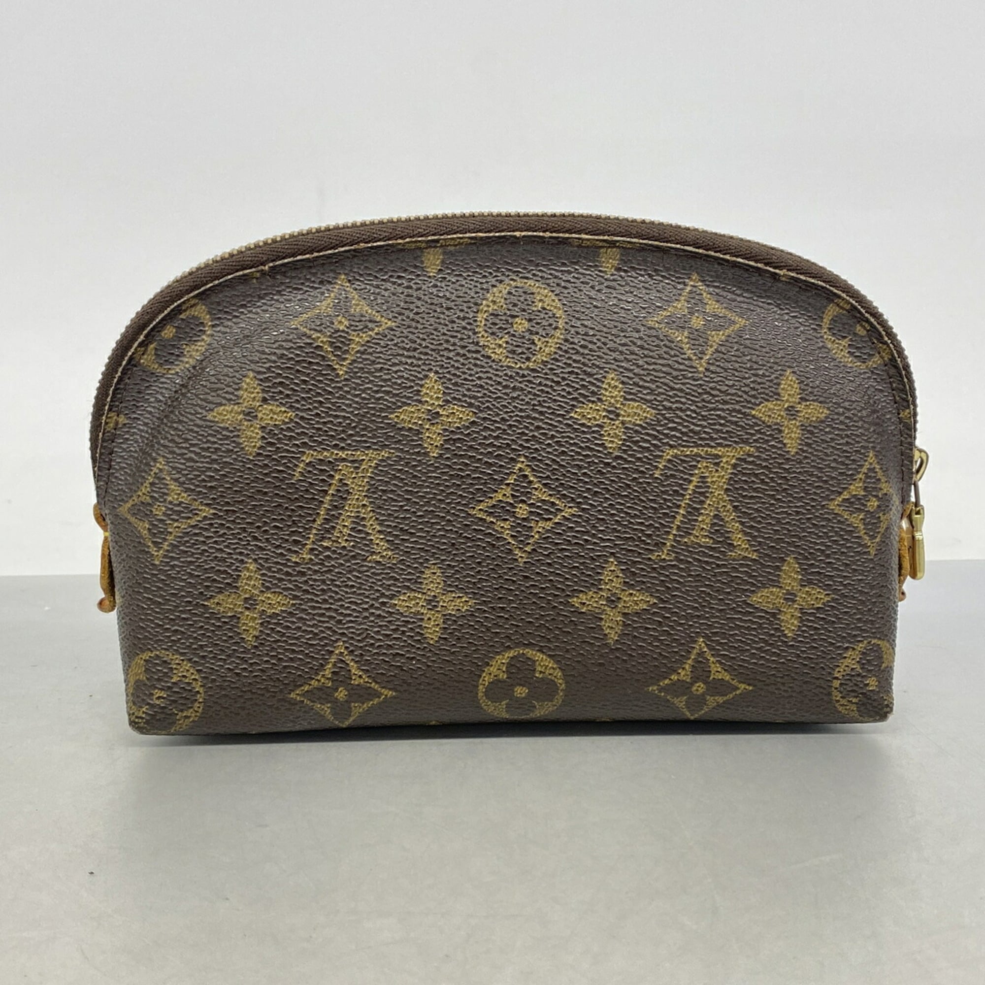 Louis Vuitton Brown Pouch (Pre-Owned)