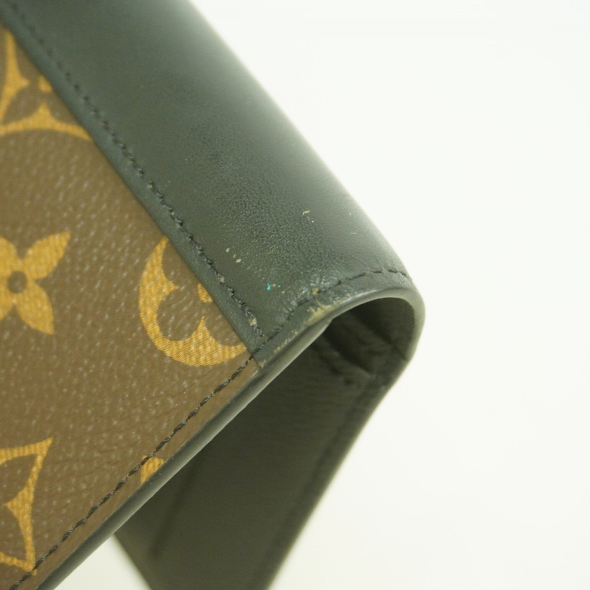 Louis Vuitton Black Brown Long Wallet (Bi-Fold) (Pre-Owned)