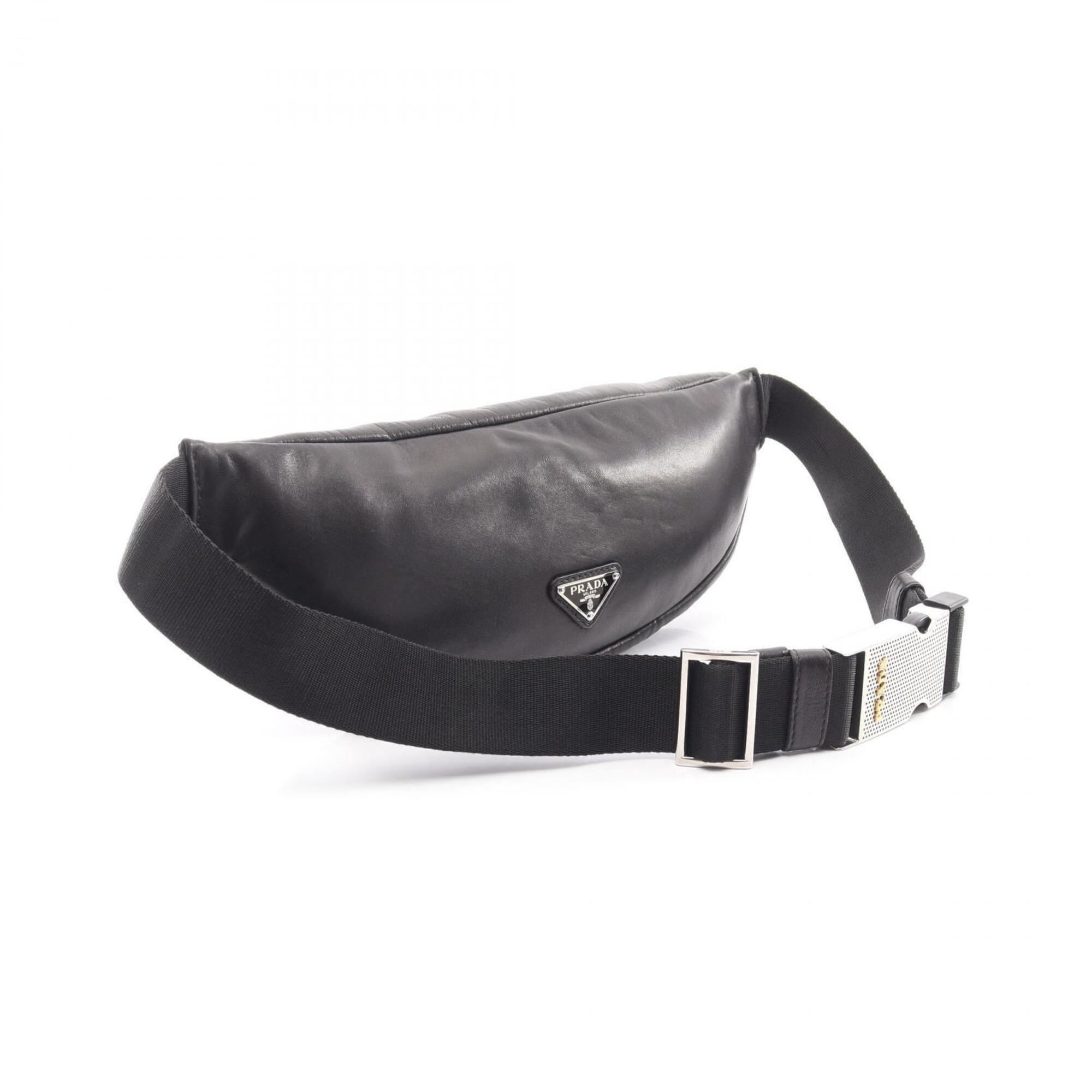 Prada Black Leather Fanny Pack Handbag (Pre-Owned)
