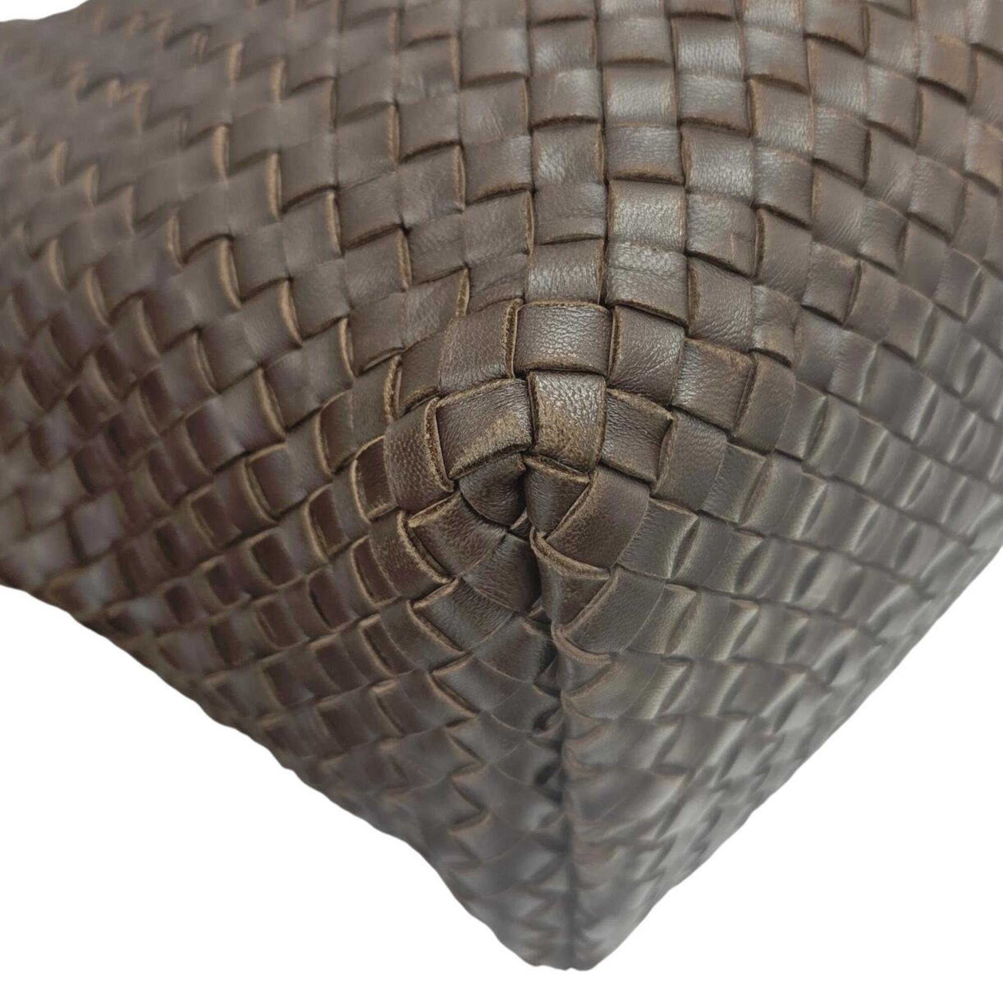 Bottega Veneta Brown Leather Pouch Tote Bag (Pre-Owned)