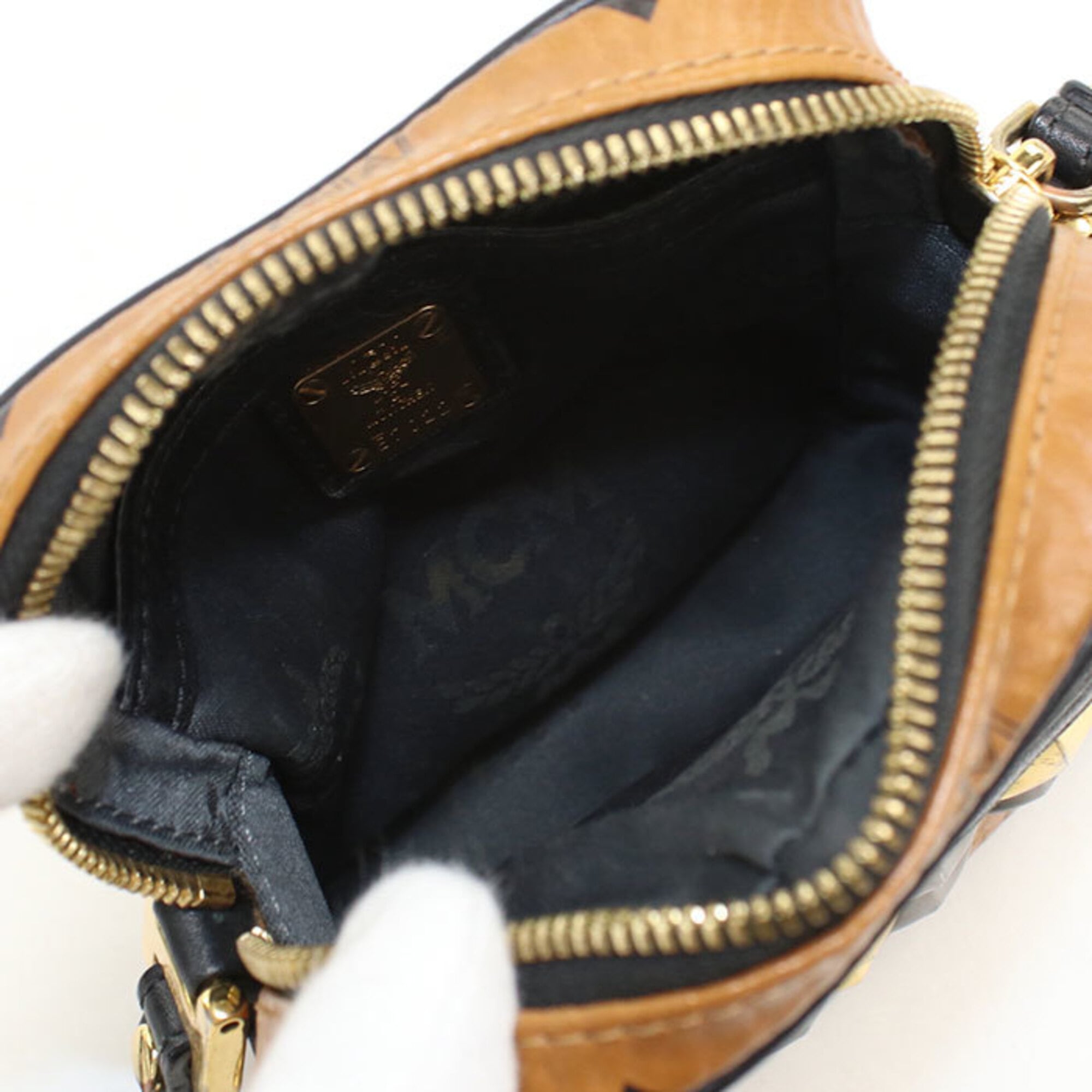Mcm Brown Canvas Shoulder Bag (Pre-Owned)