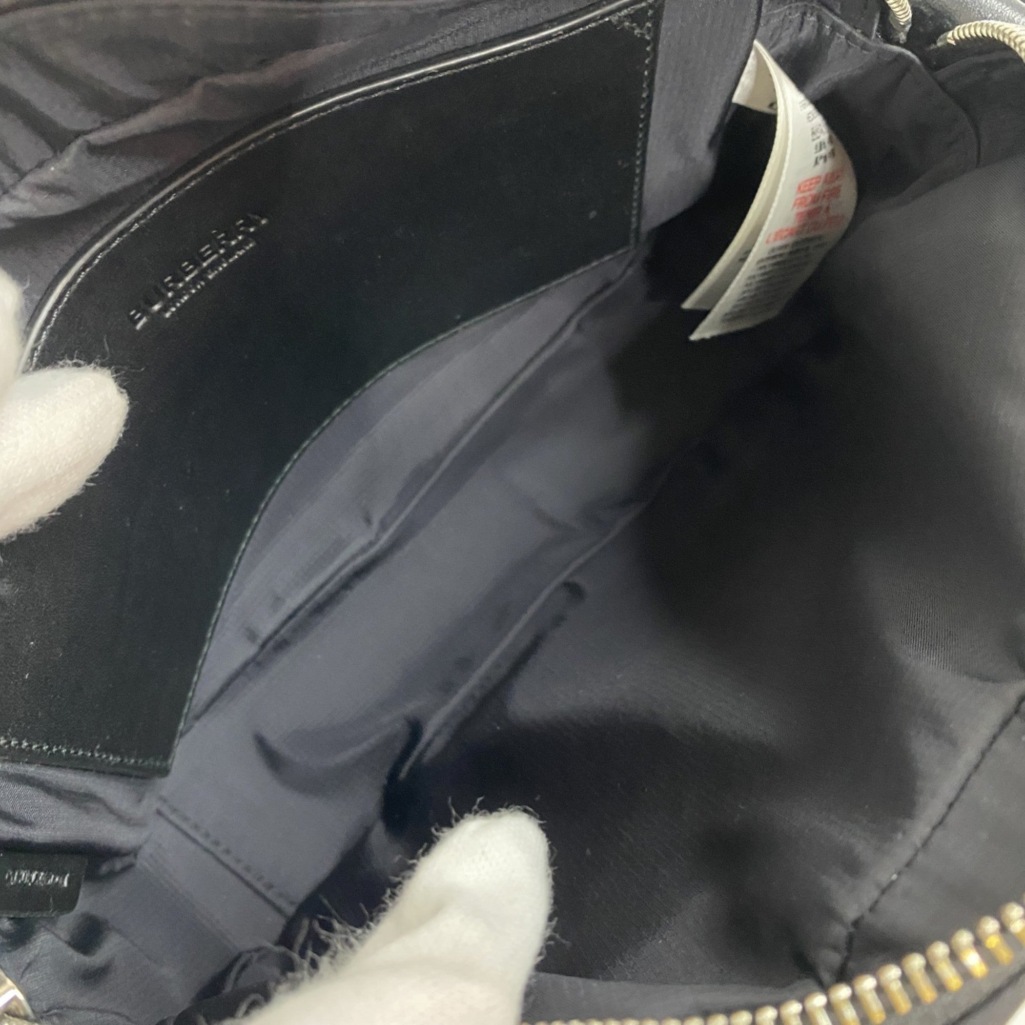 Burberry Black Nylon Shoulder Bag (Pre-Owned)