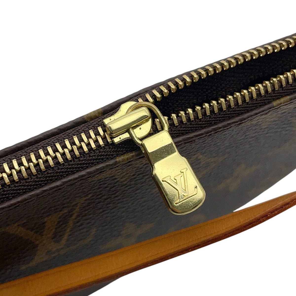 Louis Vuitton Monogram Brown Monogram Handbag Pochette (Pre-Owned)