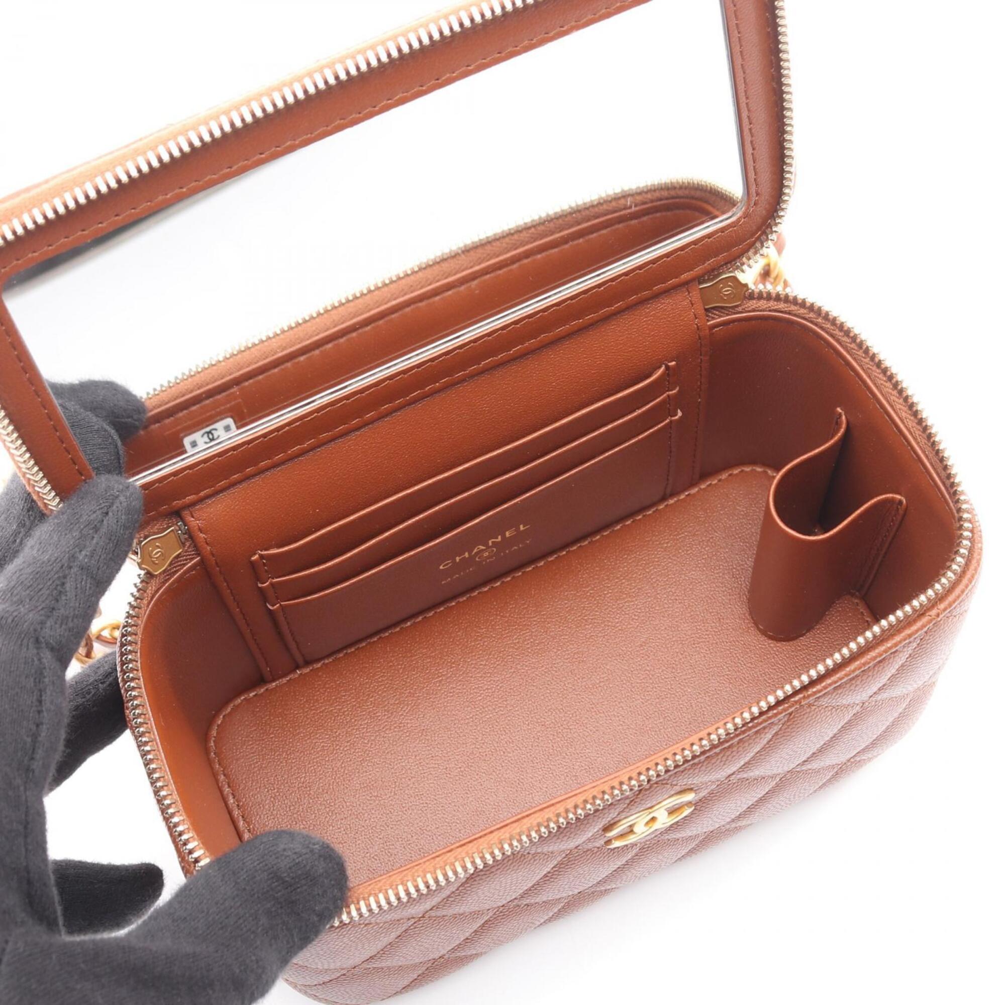 Chanel Matelasse Brown Grained Calfskin Handbag Shoulder Bag (Pre-Owned)