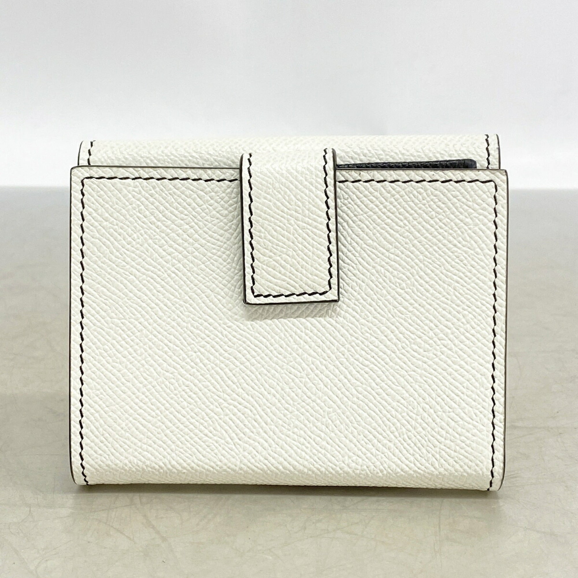 Salvatore Ferragamo Black White Leather Wallet (Bi-Fold) (Pre-Owned)