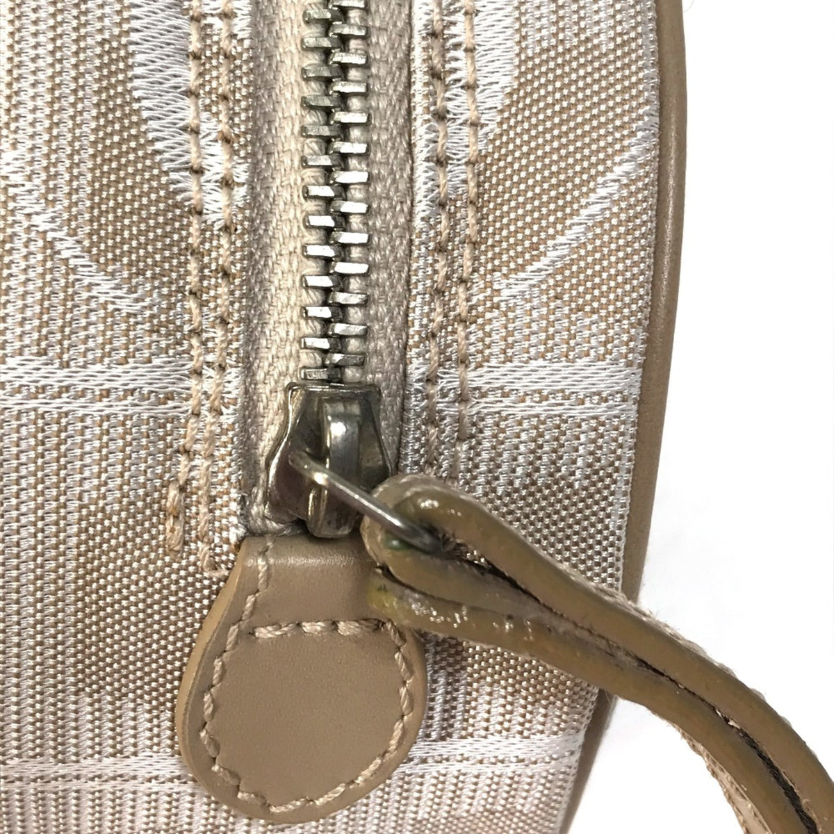 Chanel Beige Cloth Pouch (Pre-Owned)