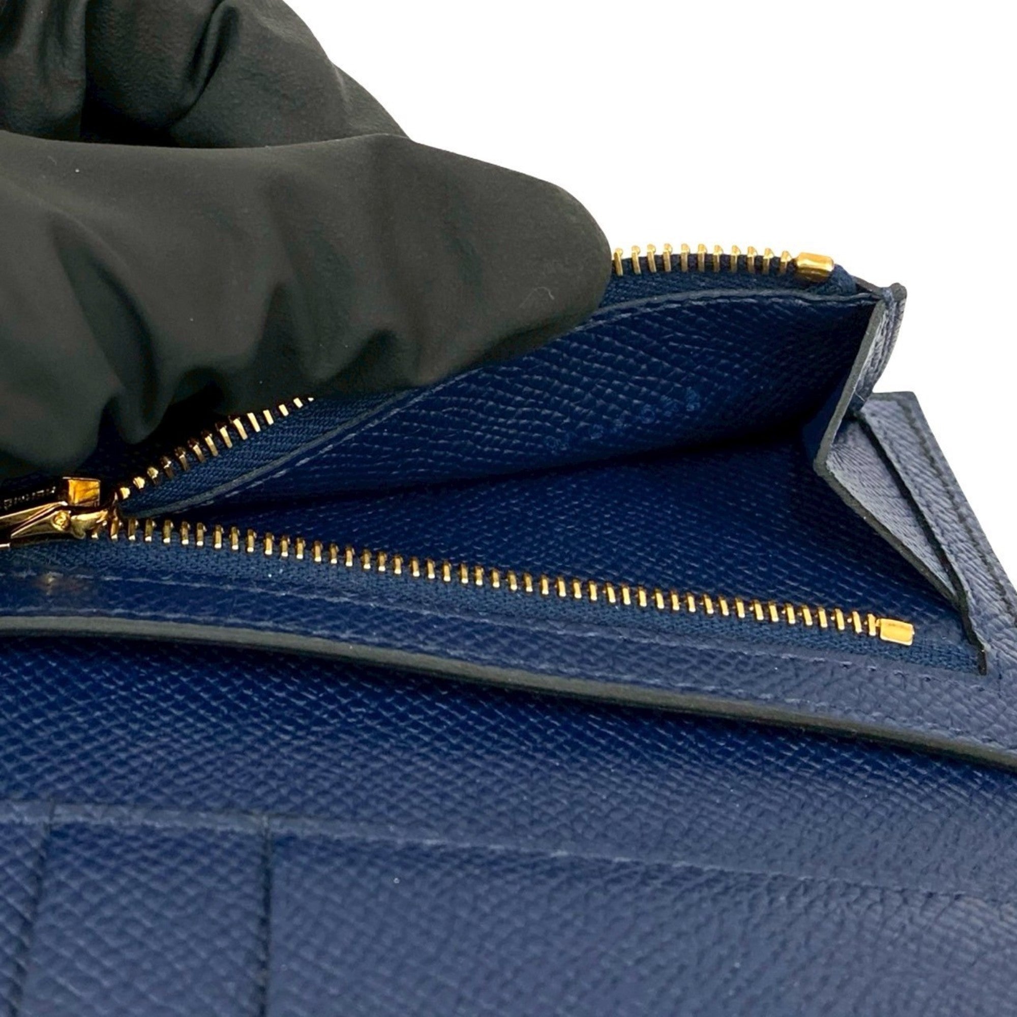 Hermes Black Epsom Leather Wallet (Tri-Fold) (Pre-Owned)