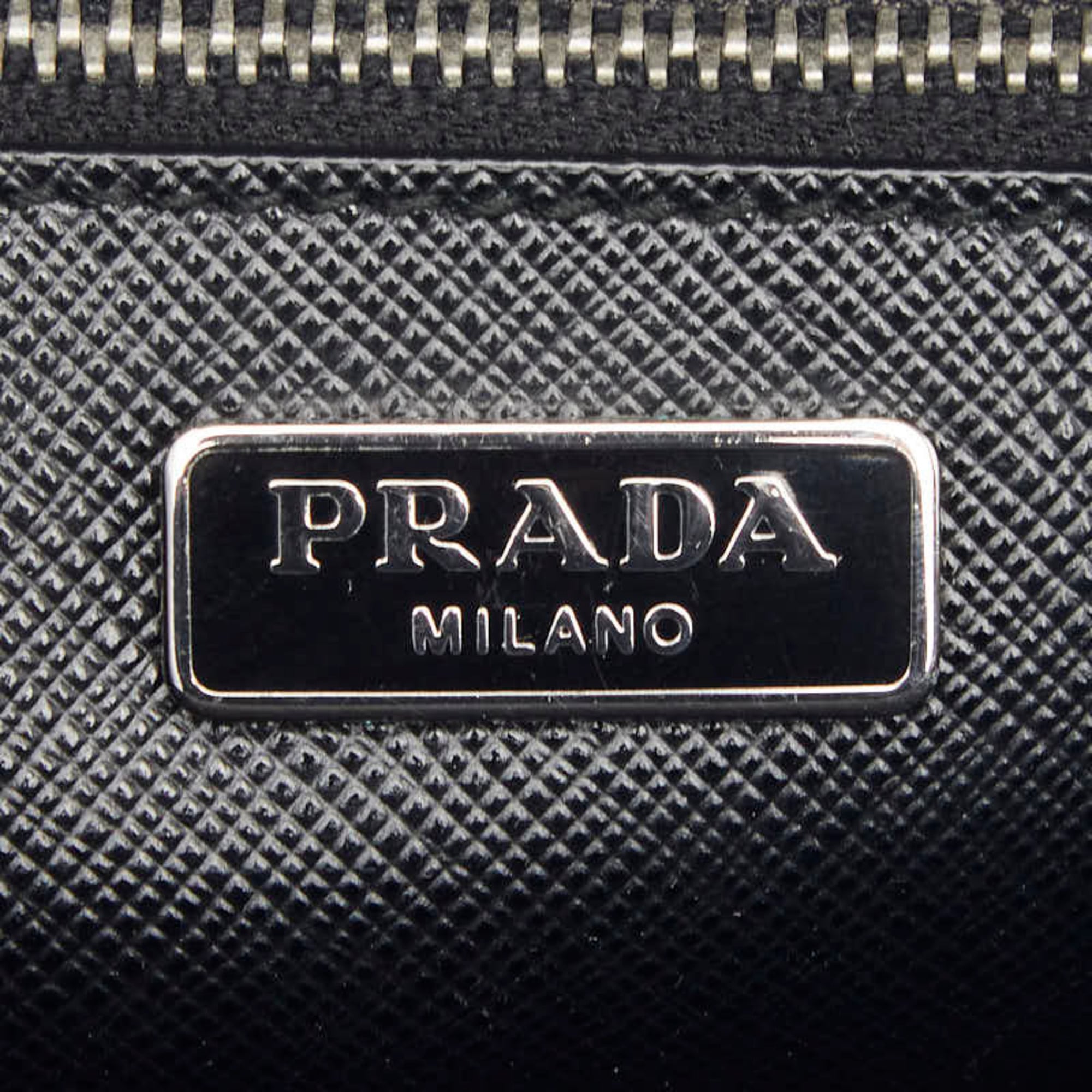 Prada Black Leather Handbag Shoulder Bag (Pre-Owned)