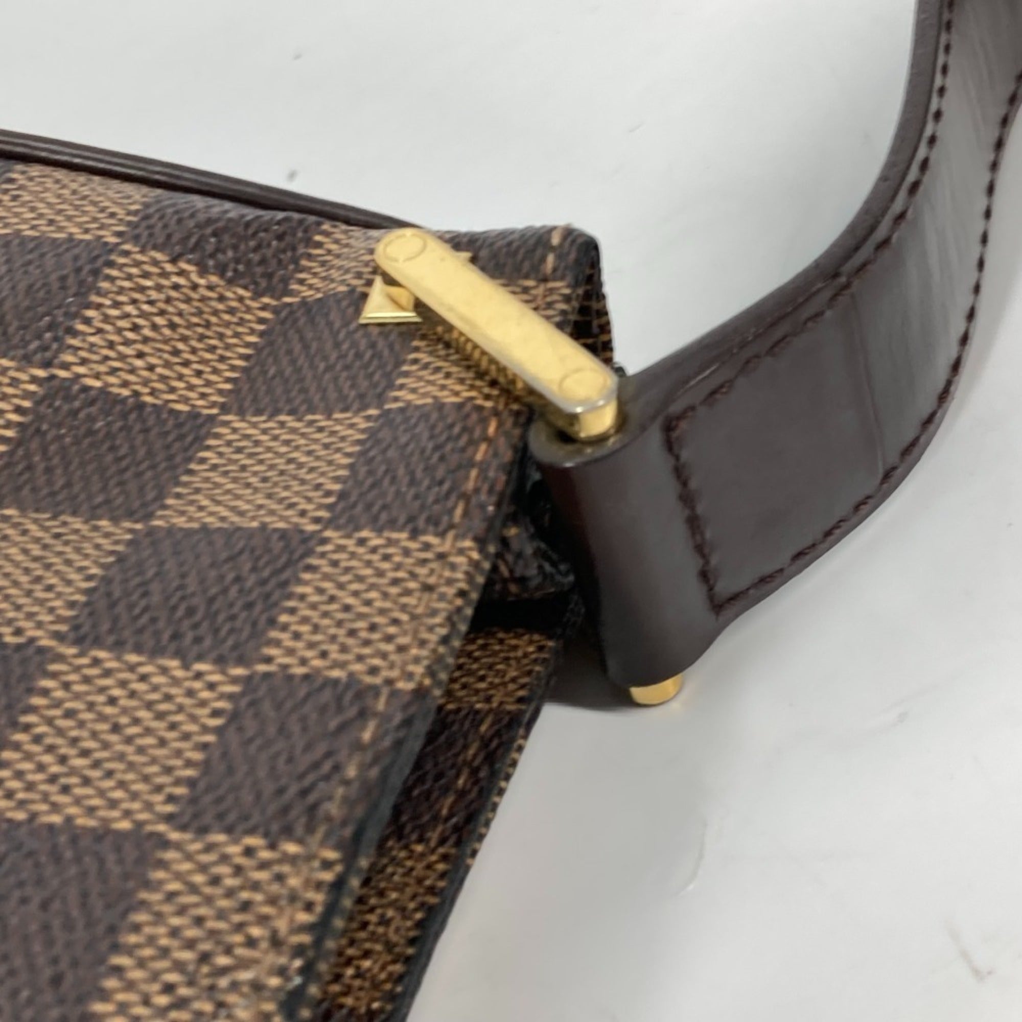 Louis Vuitton Damier Brown Damier Canvas Ebene Damier Canvas Shoulder Bag (Pre-Owned)