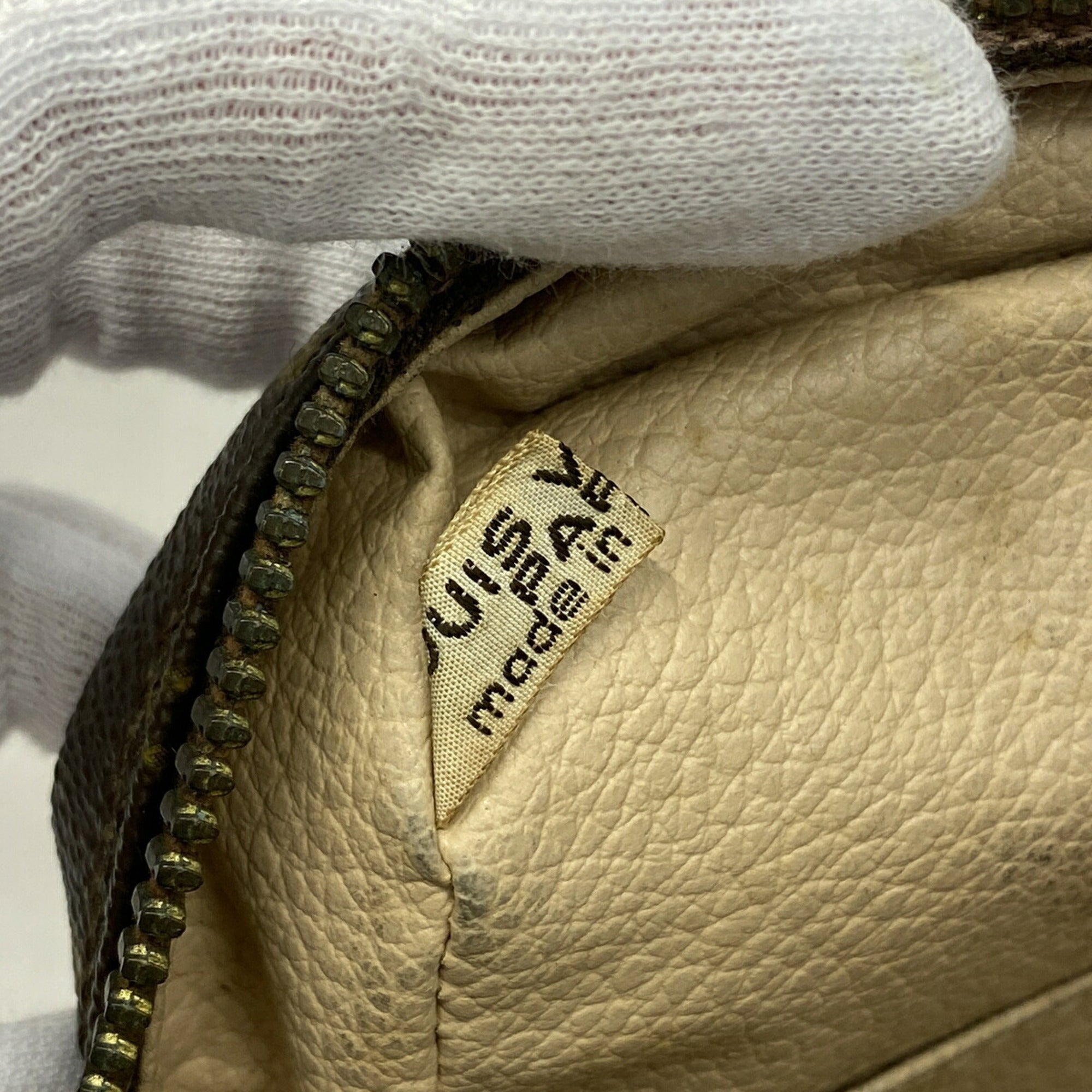 Louis Vuitton Brown Pouch (Pre-Owned)