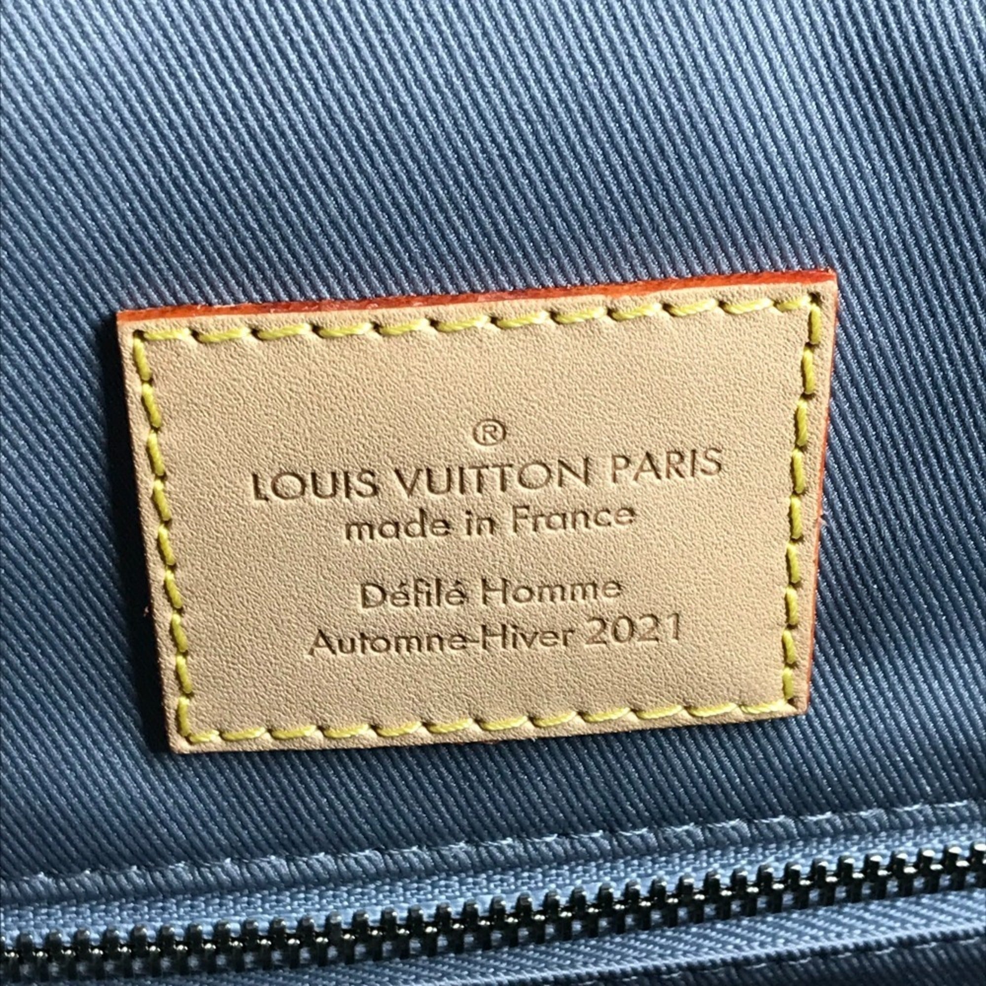 Louis Vuitton Silver Leather Backpack (Pre-Owned)