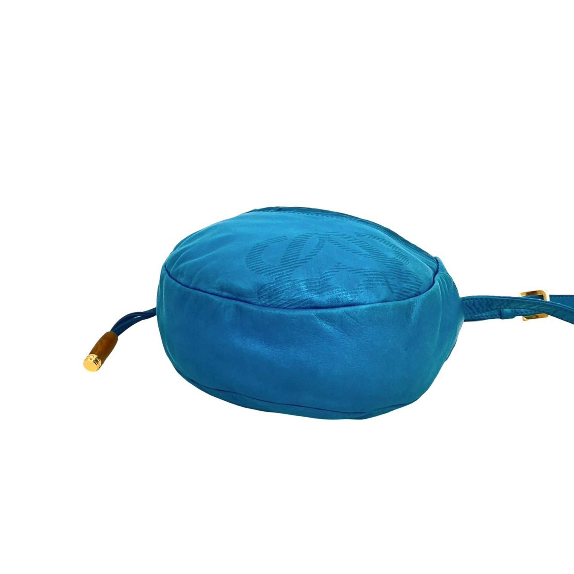 Loewe Blue Leather Pochette Shoulder Bag (Pre-Owned)