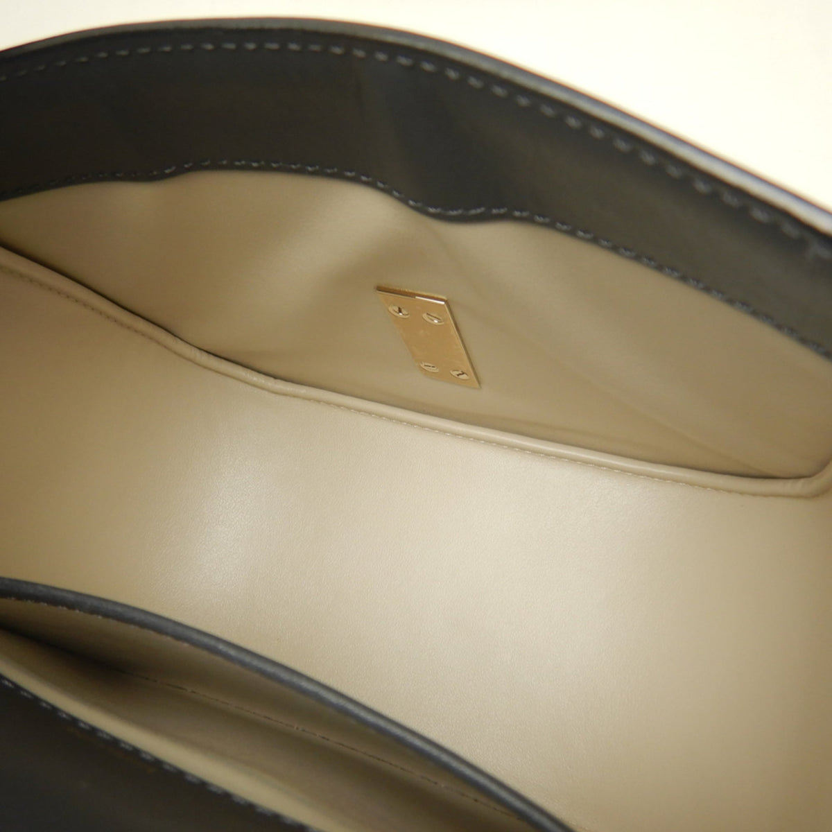 Valextra Gray Navy Leather Shoulder Bag (Pre-Owned)