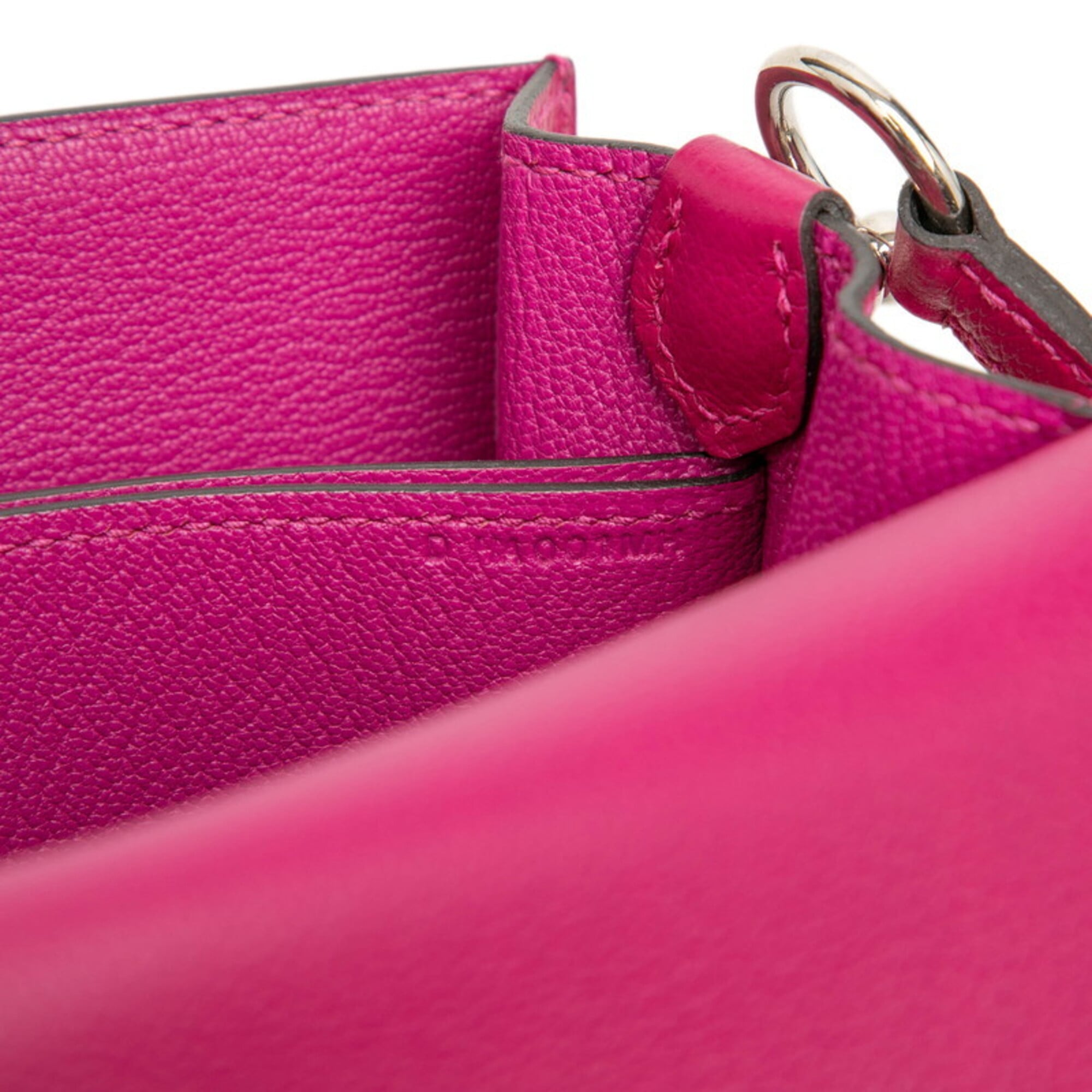 Hermes Rose Purple Shoulder Bag (Pre-Owned)