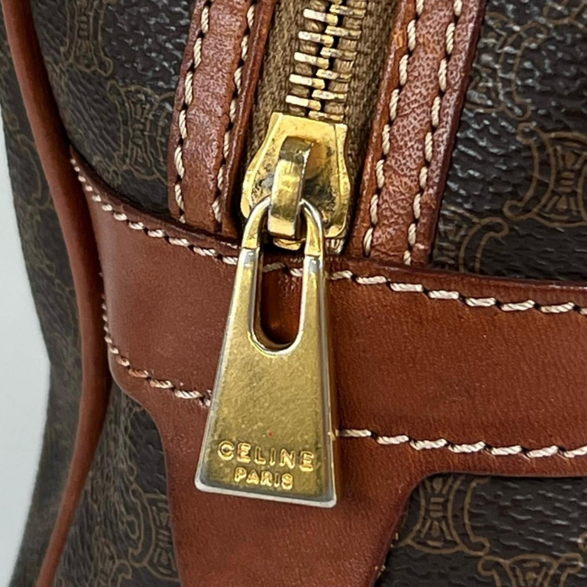 Celine Brown Leather Shoulder Bag (Pre-Owned)