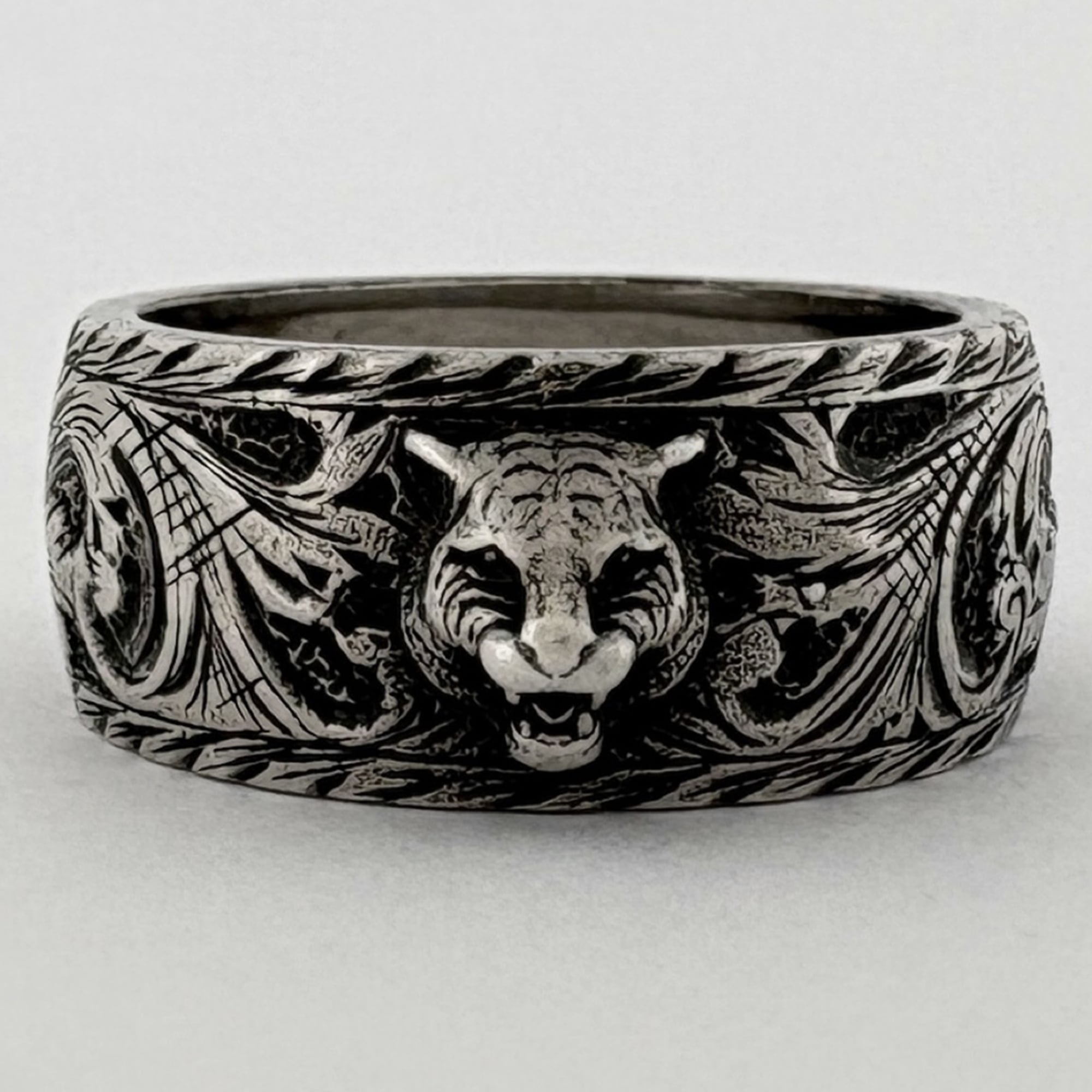 Gucci Silver Silver 925 Band Ring (Pre-Owned)