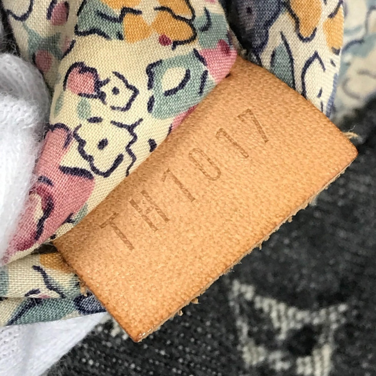 Louis Vuitton Black Gray Monogram Denim Shoulder Bag (Pre-Owned)