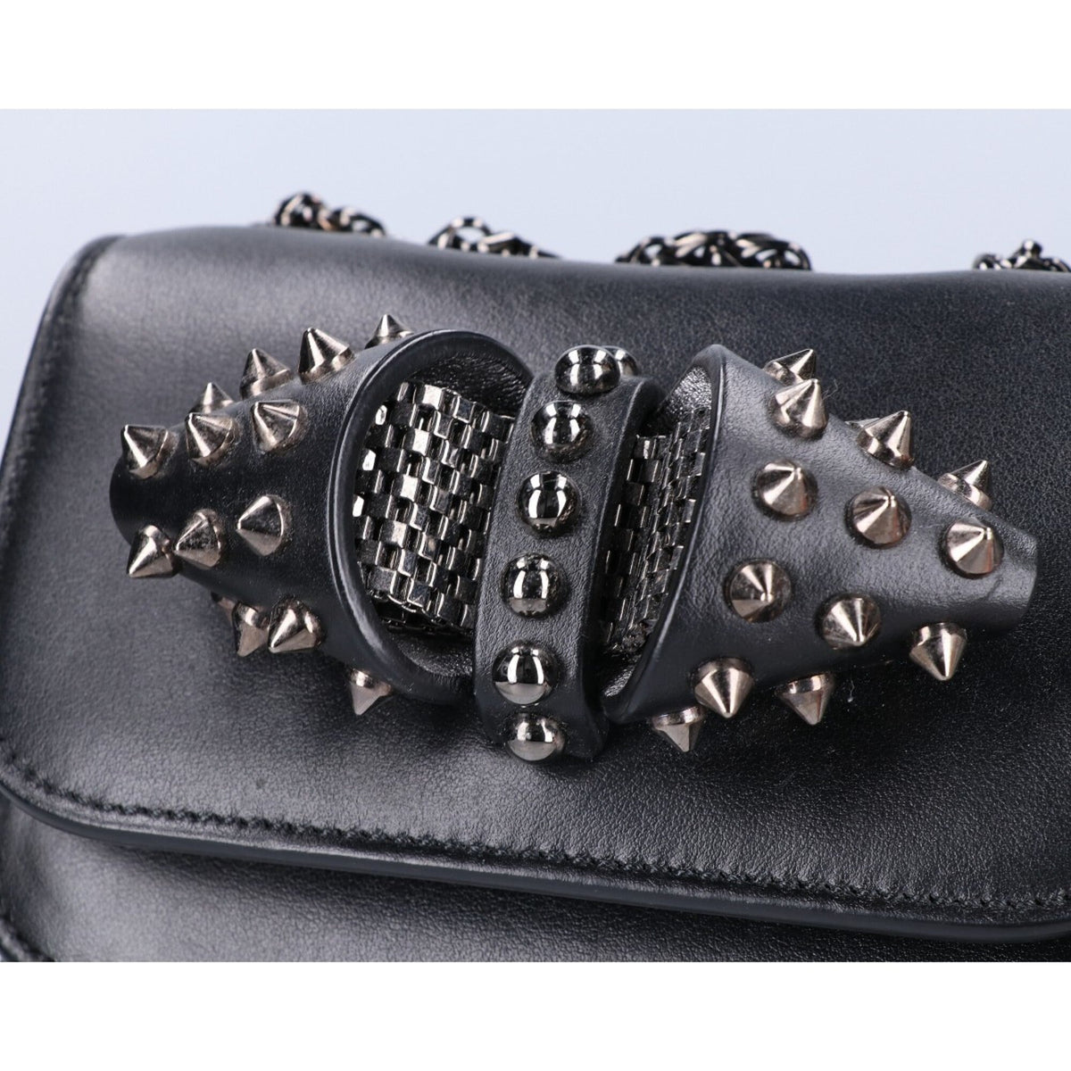 Christian Louboutin Black Leather Shoulder Bag (Pre-Owned)