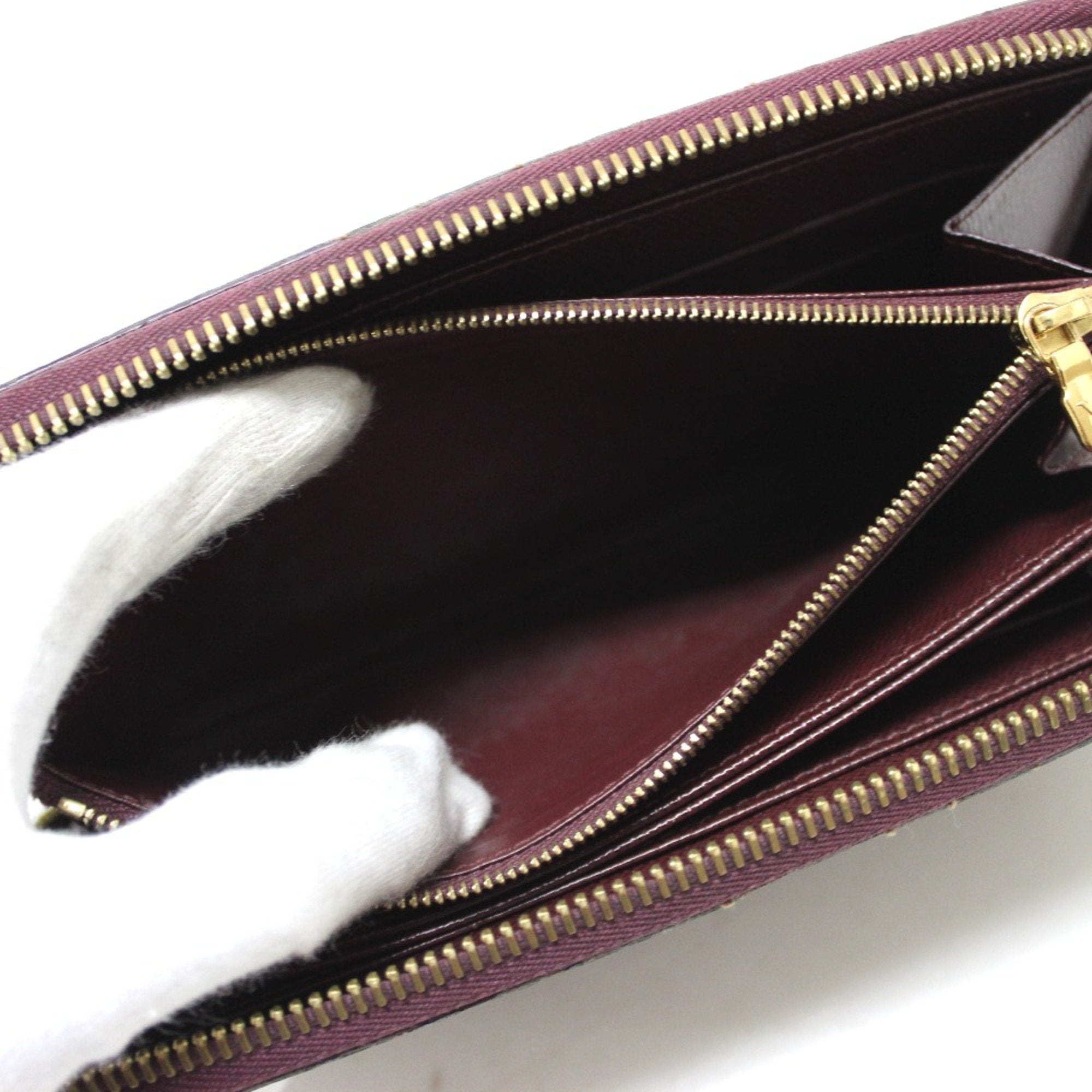 Louis Vuitton Brown Other Long Wallet (Bi-Fold) (Pre-Owned)