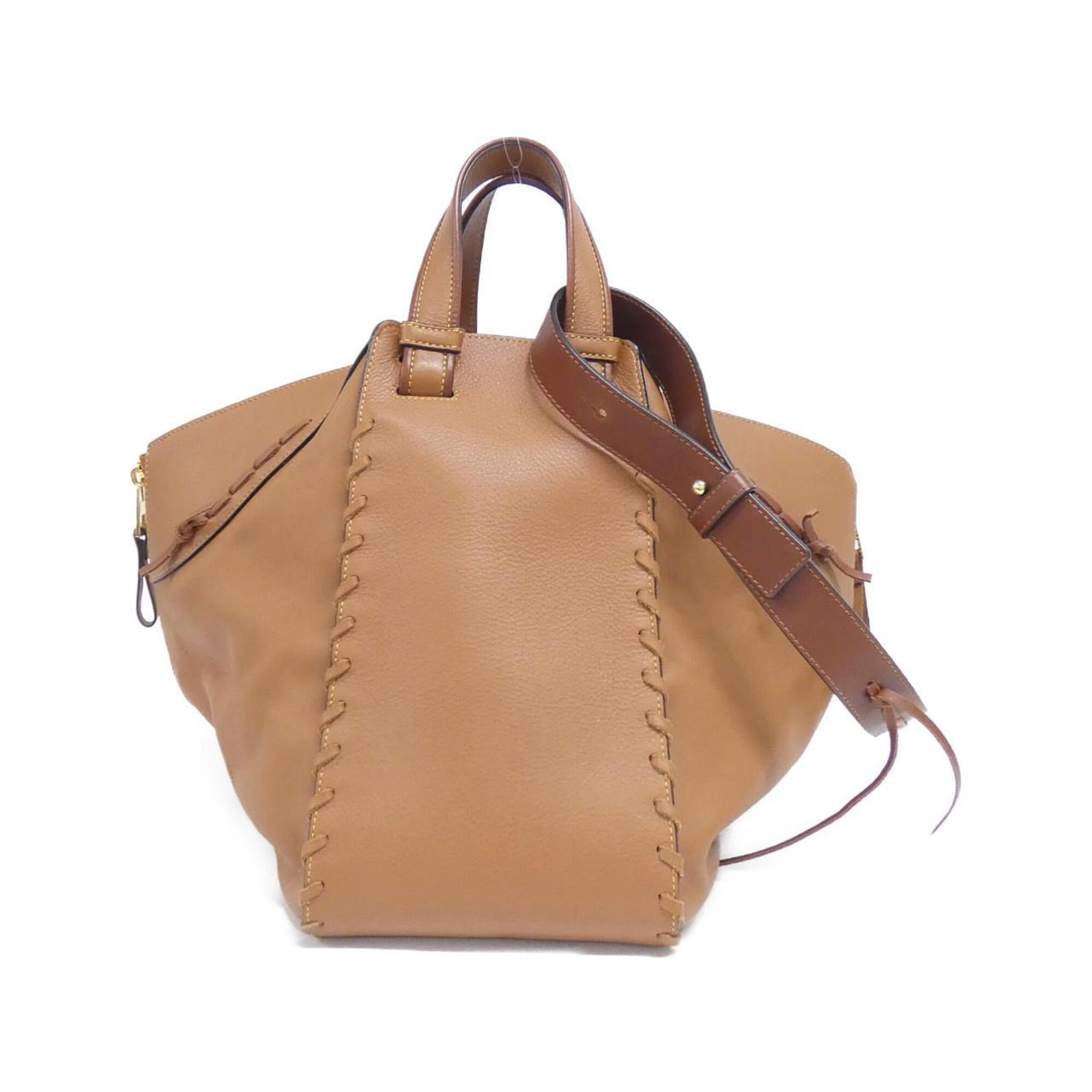 Loewe Brown Shoulder Bag (Pre-Owned)