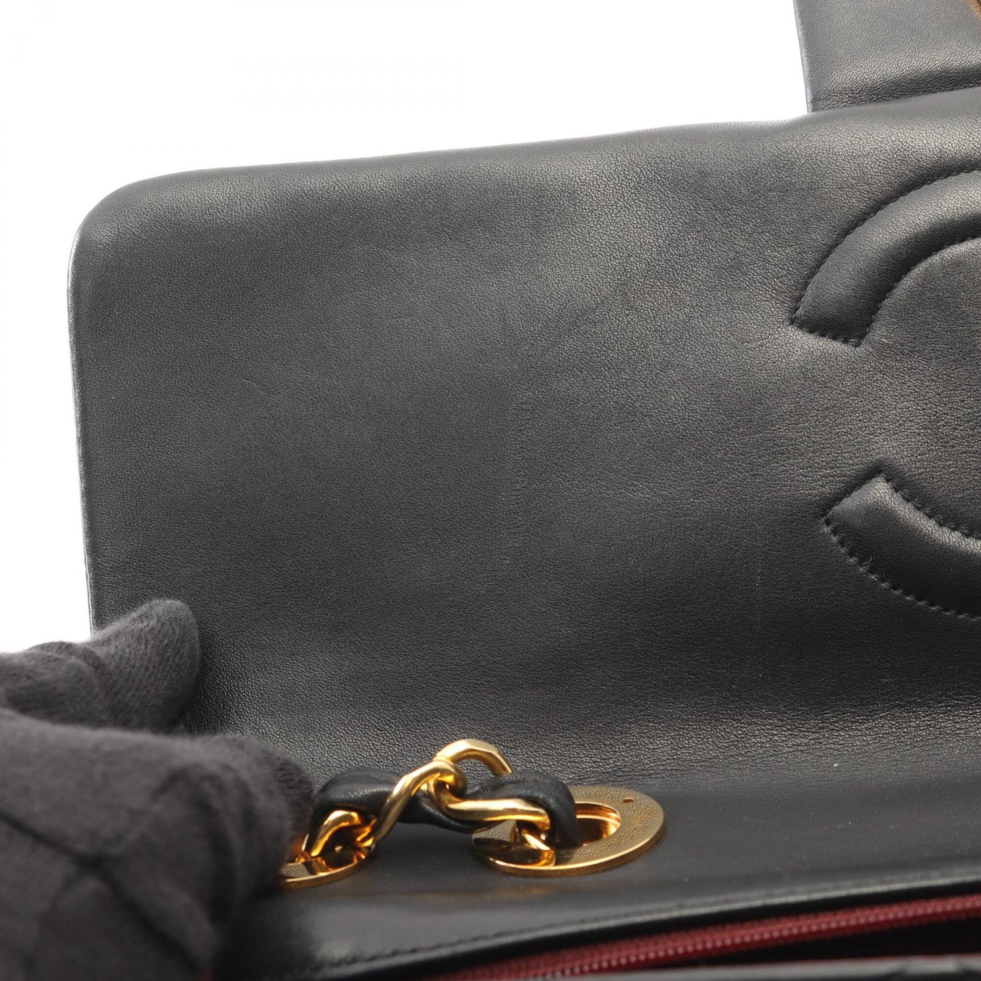 Chanel Black Leather Handbag Shoulder Bag (Pre-Owned)